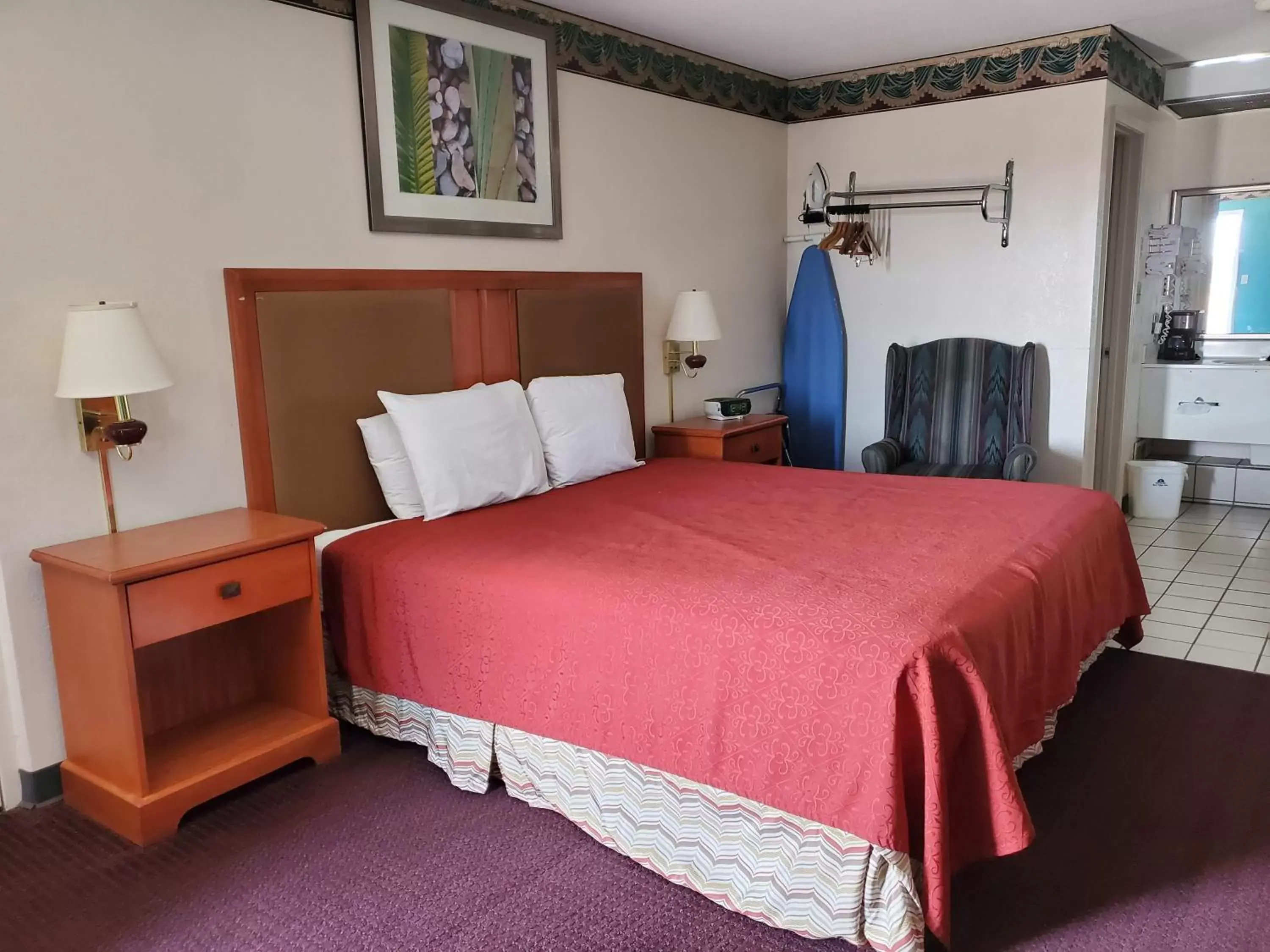King Room - Disability Access in Americas Best Value Inn Wildersville King Room - Disability Access in Americas Best Value Inn Wildersville
