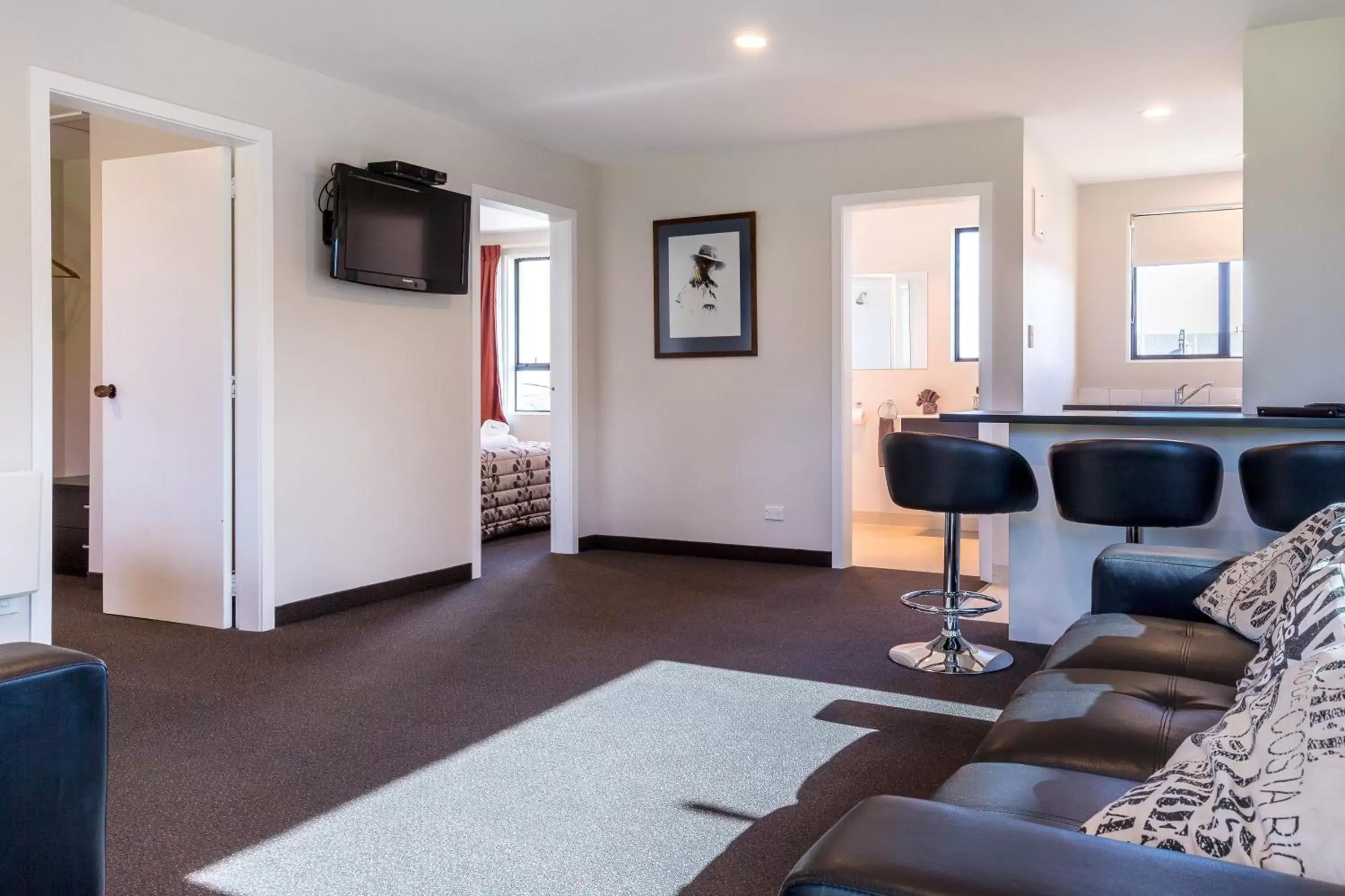 Deluxe Two-Bedroom Apartment - single occupancy in Cherylea Motel Deluxe Two-Bedroom Apartment - single occupancy in Cherylea Motel