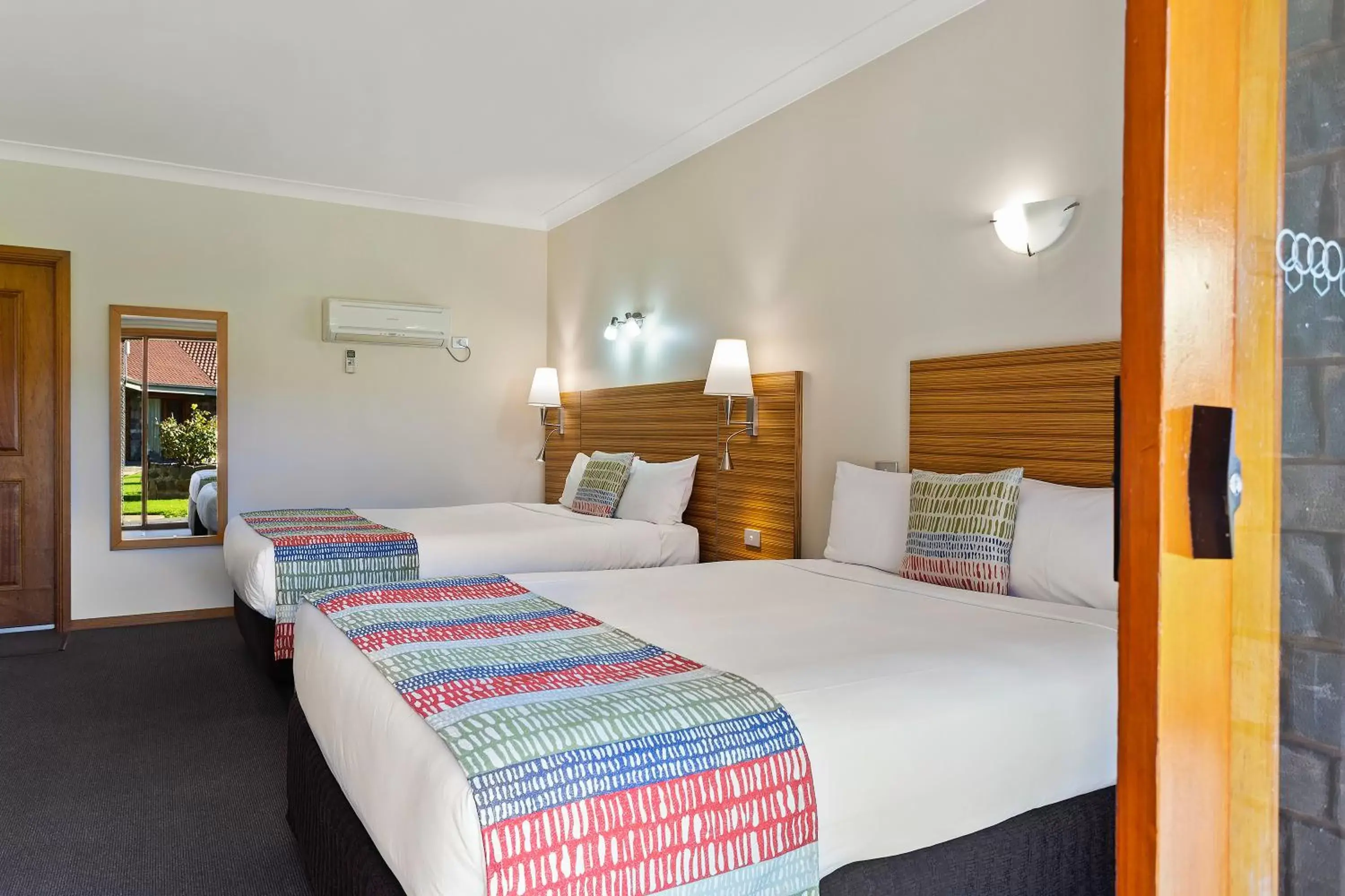 Standard Double or Twin Room with Garden View in Julie-Anna, Bendigo Standard Double or Twin Room with Garden View in Julie-Anna, Bendigo