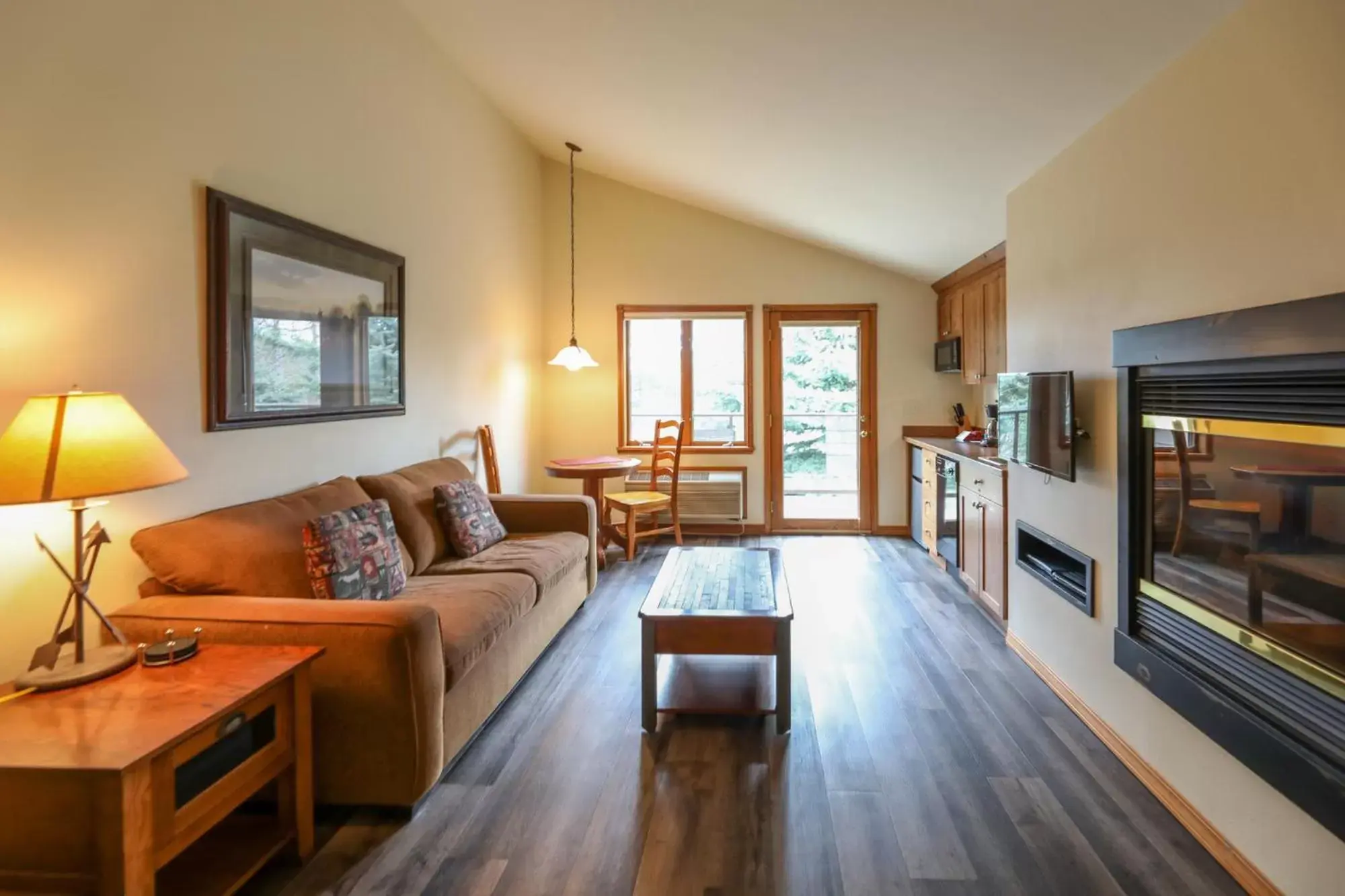 Deluxe Studio in Meadow Lake Resort & Condos Deluxe Studio in Meadow Lake Resort & Condos