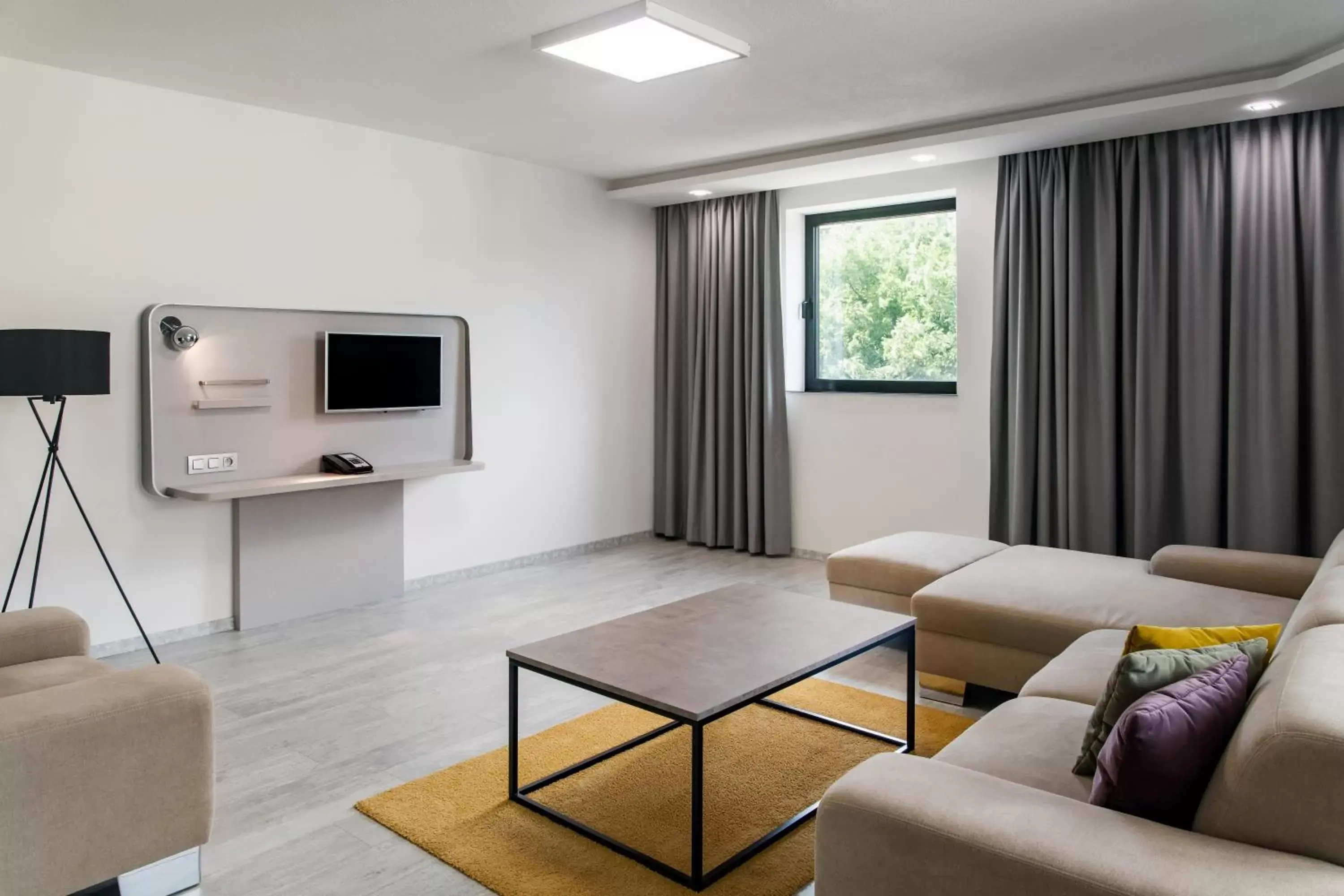 Suite in Park Inn by Radisson Danube Bratislava Suite in Park Inn by Radisson Danube Bratislava