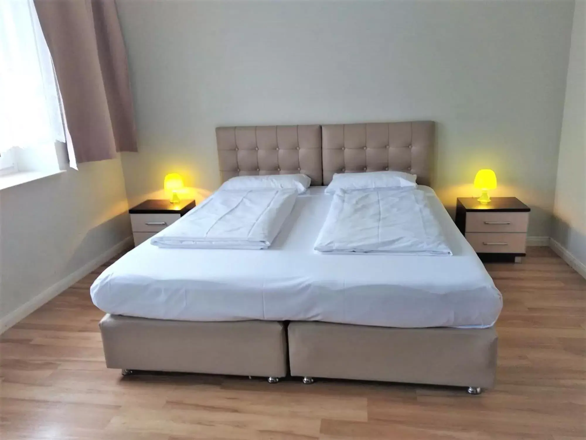 Double Room in M&A Cityhotel Hildesheim Double Room in M&A Cityhotel Hildesheim