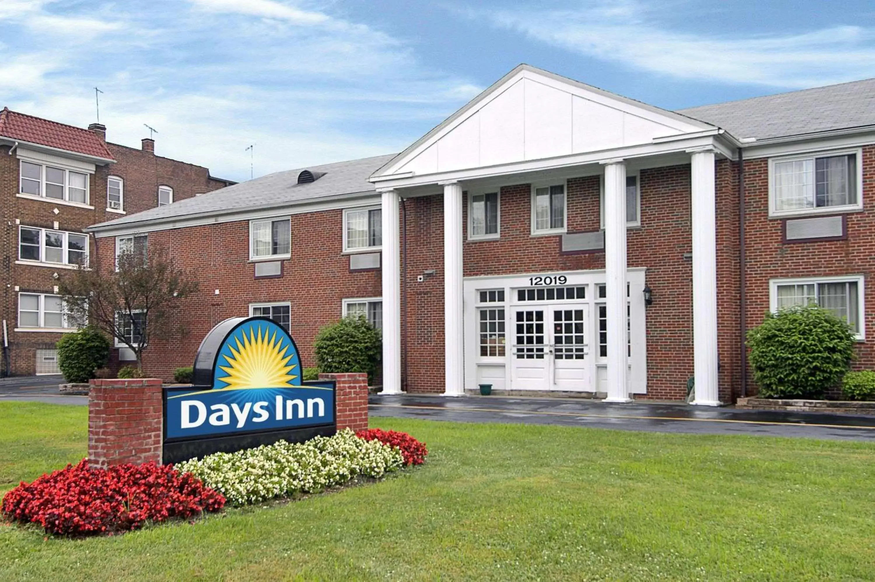 Days Inn by Wyndham Cleveland Lakewood Days Inn by Wyndham Cleveland Lakewood