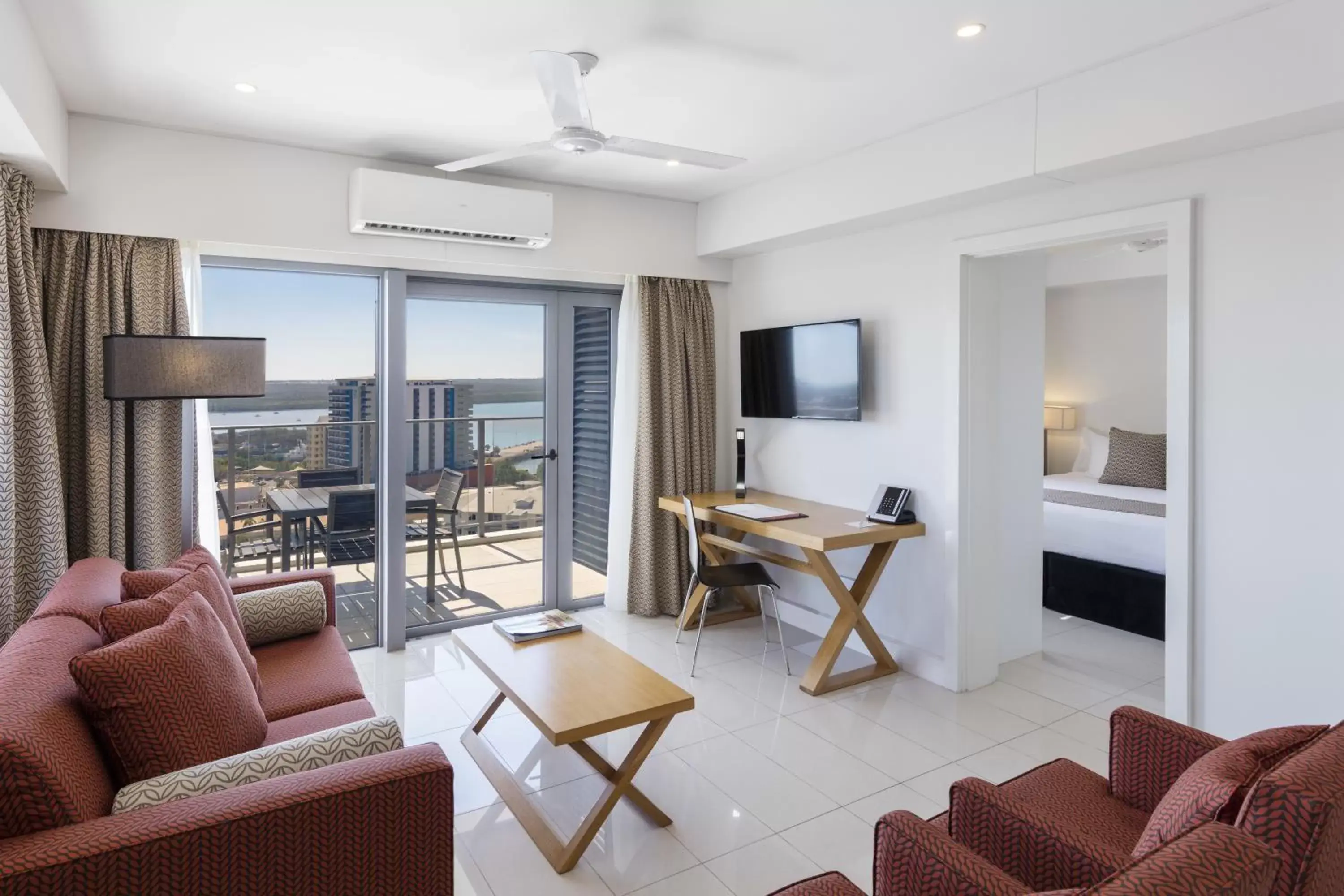 Two-Bedroom Apartment in Oaks Darwin Elan Hotel Two-Bedroom Apartment in Oaks Darwin Elan Hotel
