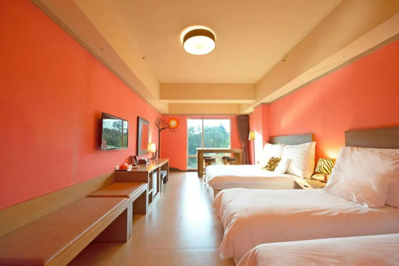Congo Twin Room with Sky View plus Theme Park Tickets in Leofoo Resort Guanshi Congo Twin Room with Sky View plus Theme Park Tickets in Leofoo Resort Guanshi