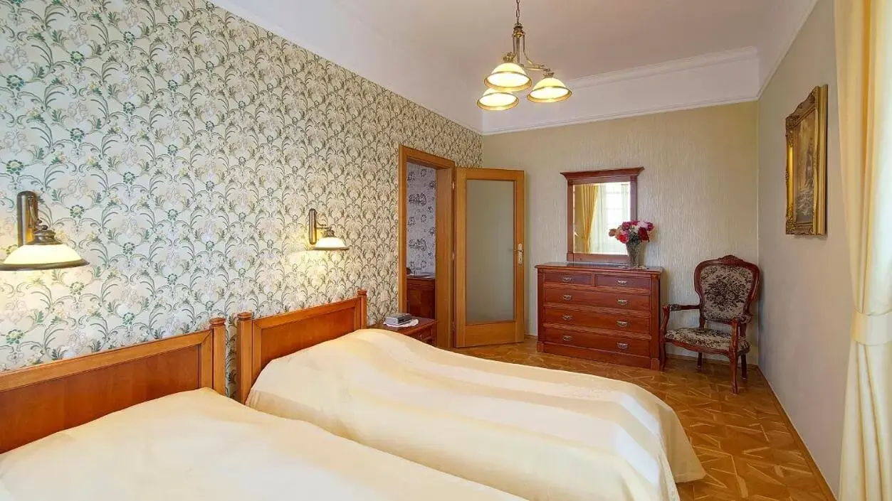 Executive Suite - Depandance in Hotel Akademie a depandance Vila Jarmila Executive Suite - Depandance in Hotel Akademie a depandance Vila Jarmila