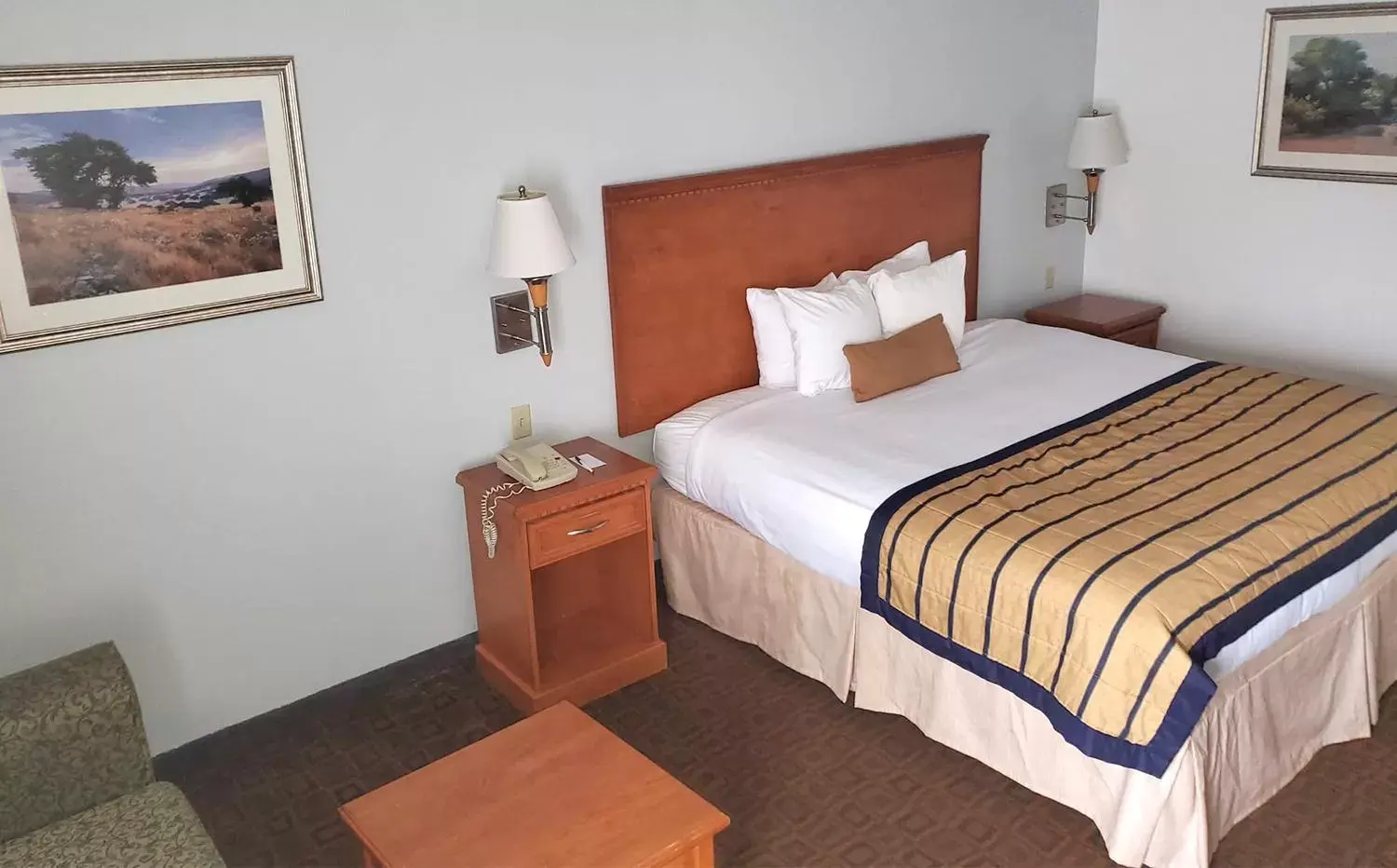 King Room in Coratel Inn & Suites by Jasper New Braunfels IH-35 EXT 189 King Room in Coratel Inn & Suites by Jasper New Braunfels IH-35 EXT 189