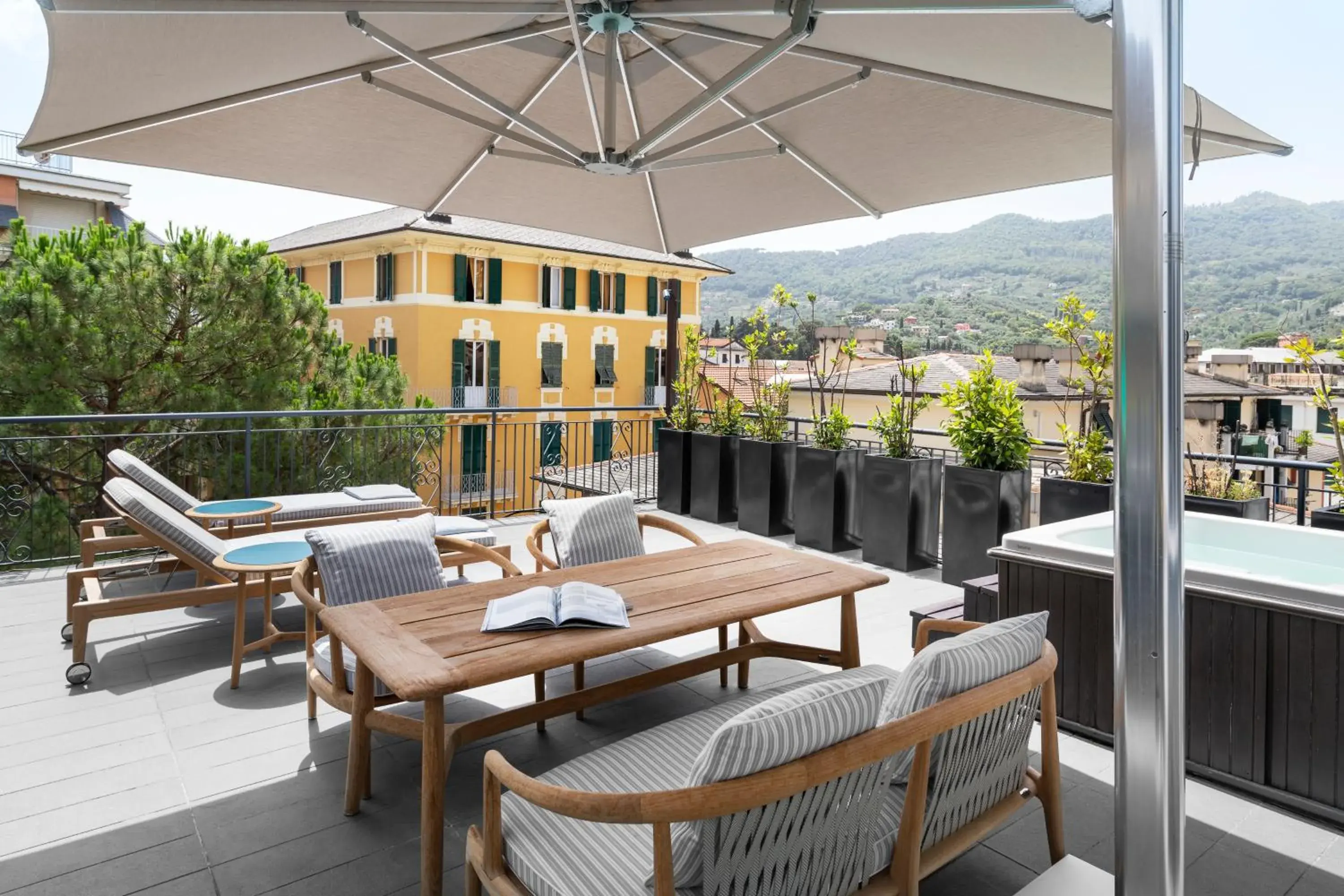 King Suite with Spa Bath in LHP Hotel Santa Margherita Palace & SPA King Suite with Spa Bath in LHP Hotel Santa Margherita Palace & SPA