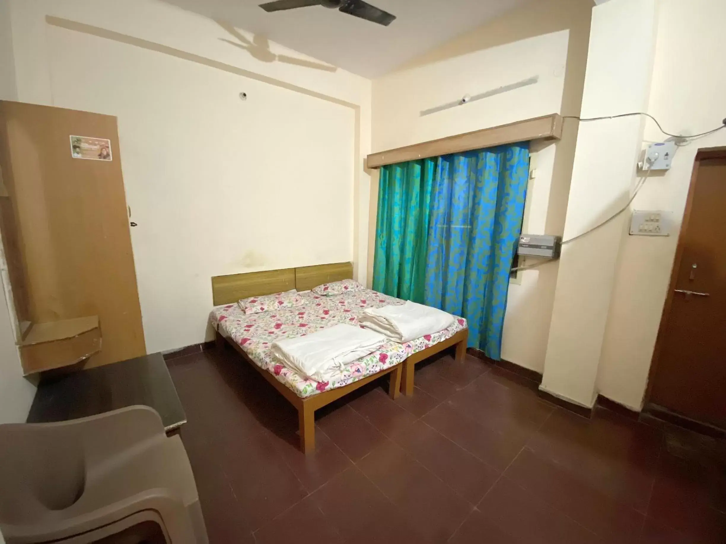 Standard Double Room with Fan - single occupancy in Pitambra Vishranti Grah Standard Double Room with Fan - single occupancy in Pitambra Vishranti Grah