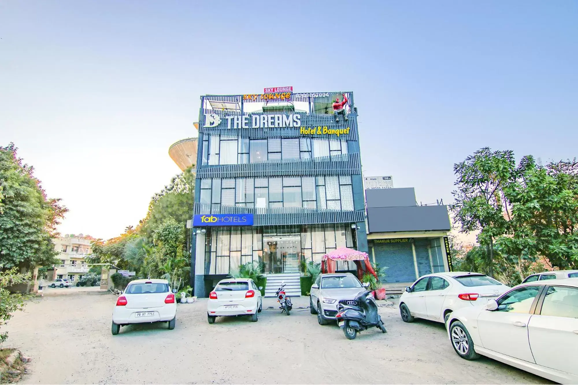 FabHotel The Dreams FabHotel The Dreams