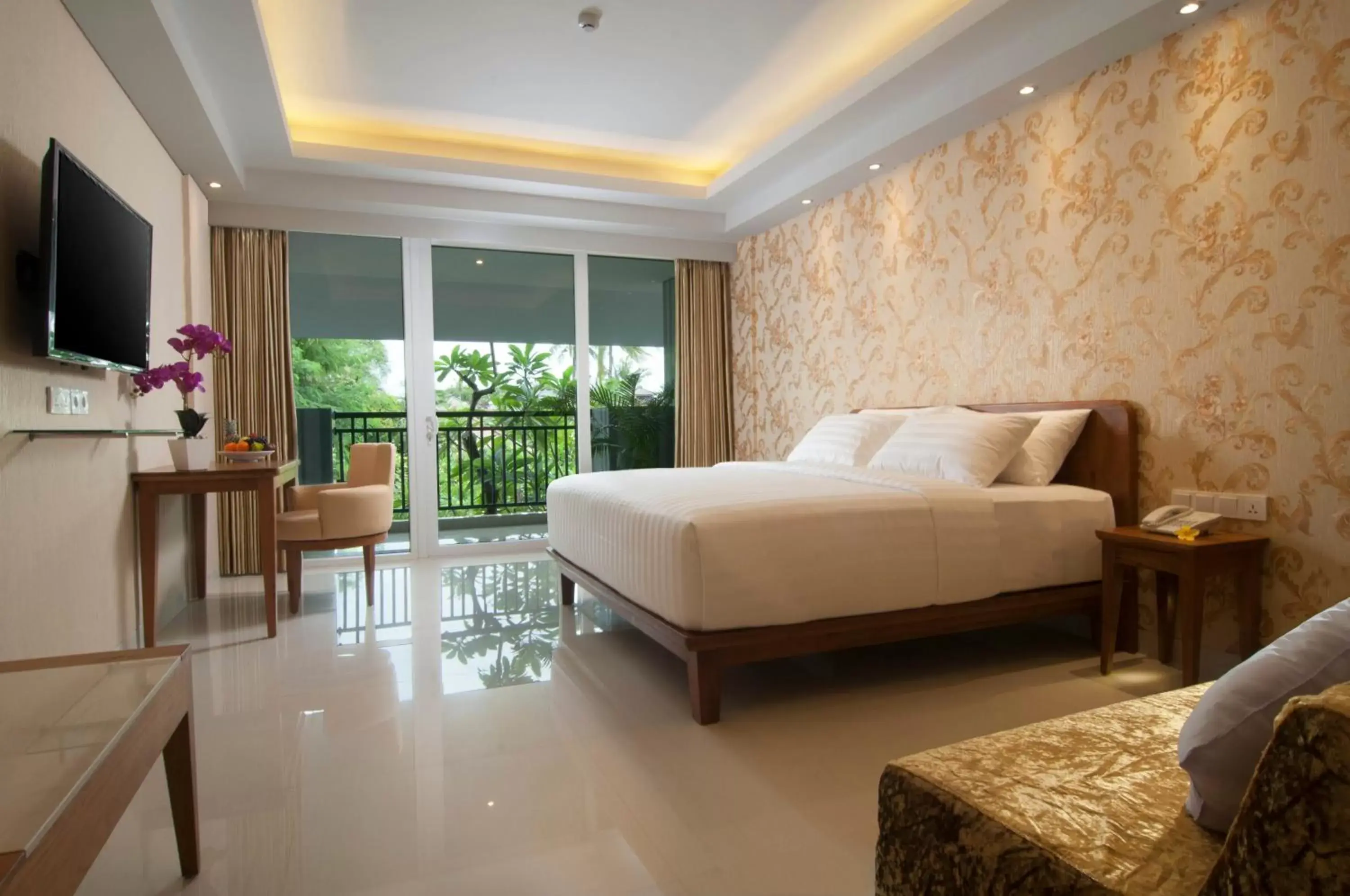 Deluxe King Room - Room Only in Sulis Beach Hotel & Spa Deluxe King Room - Room Only in Sulis Beach Hotel & Spa