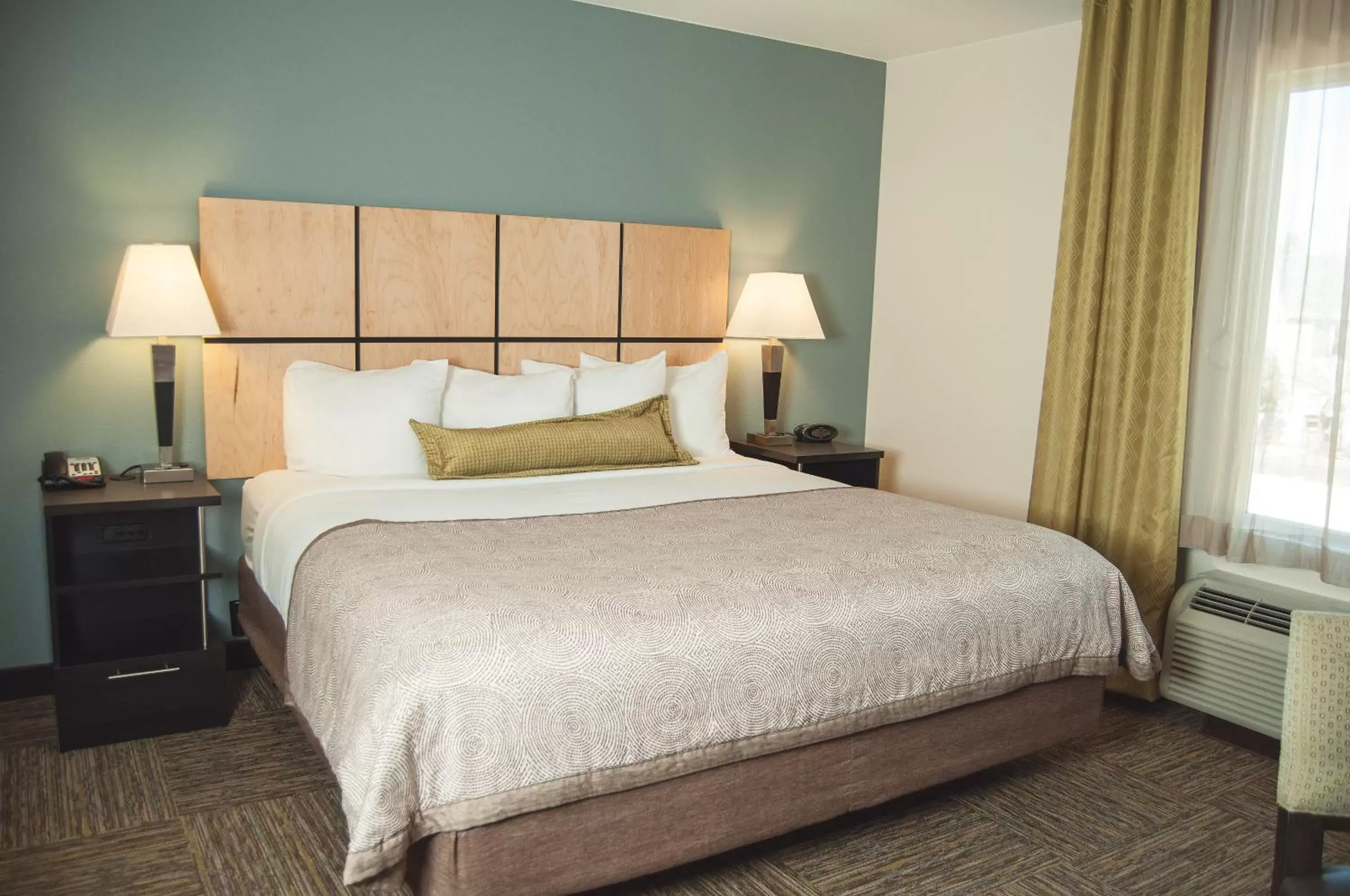 Candlewood Suites Fort Collins by IHG Candlewood Suites Fort Collins by IHG