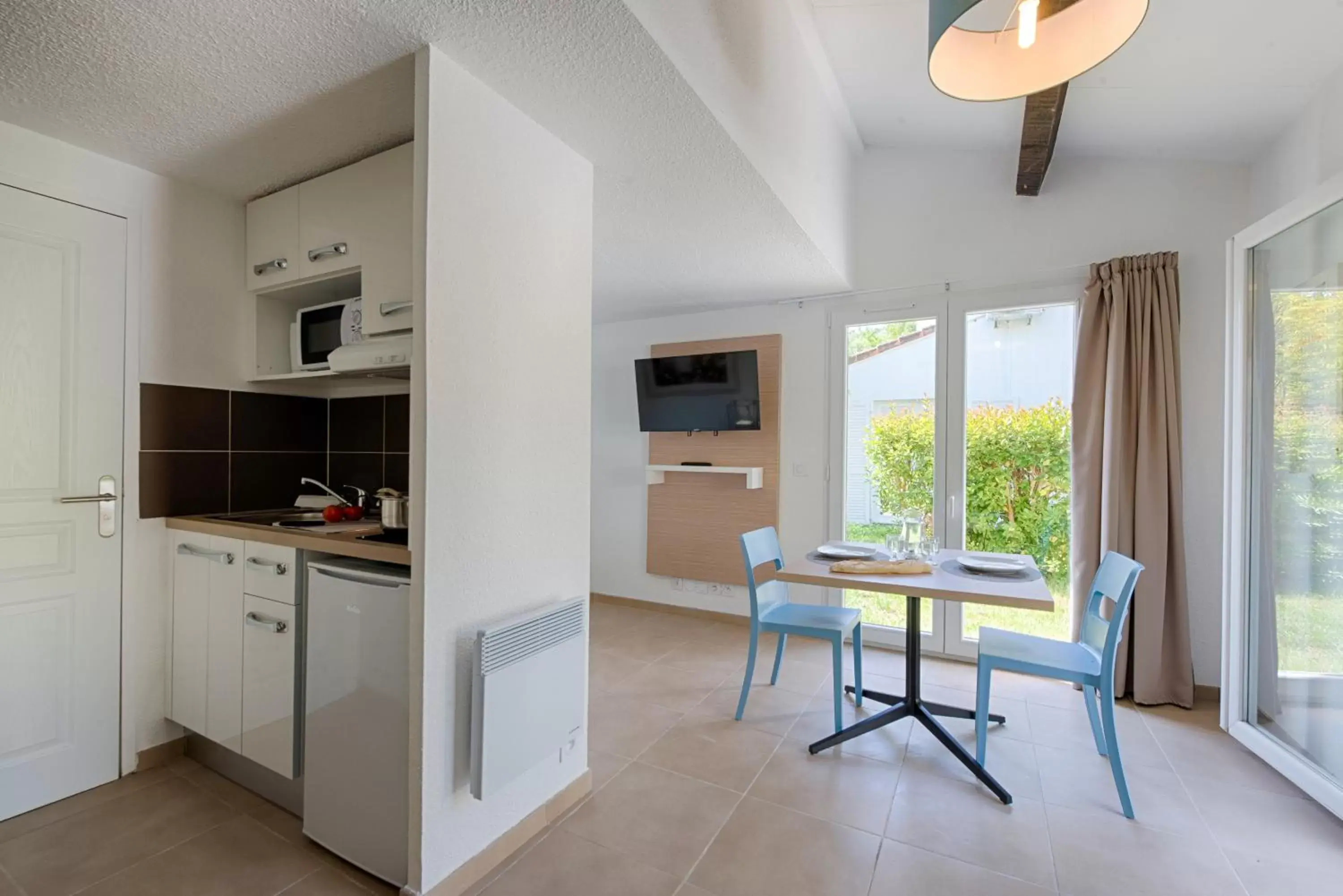 One Bedroom Apartment in Comfort Aparthotel Mandelieu la Napoule Village One Bedroom Apartment in Comfort Aparthotel Mandelieu la Napoule Village