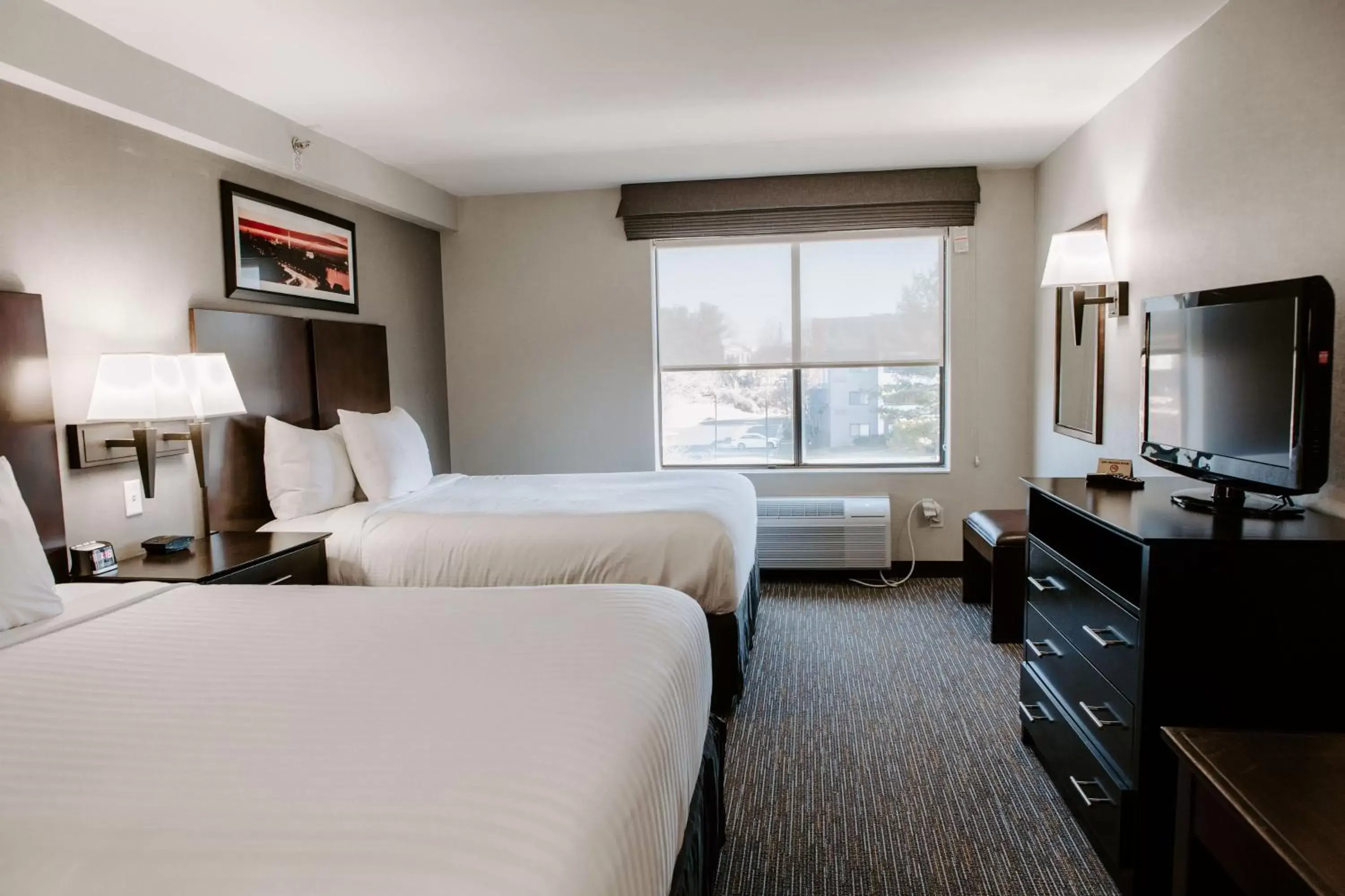 Queen Room with Two Queen Beds - Non-Smoking in Wingate by Wyndham - Dulles International Queen Room with Two Queen Beds - Non-Smoking in Wingate by Wyndham - Dulles International