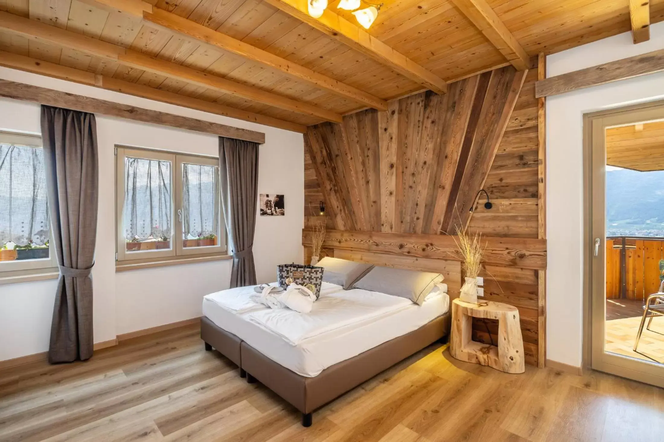 Economy Double or Twin Room in Miraval Hotel Economy Double or Twin Room in Miraval Hotel