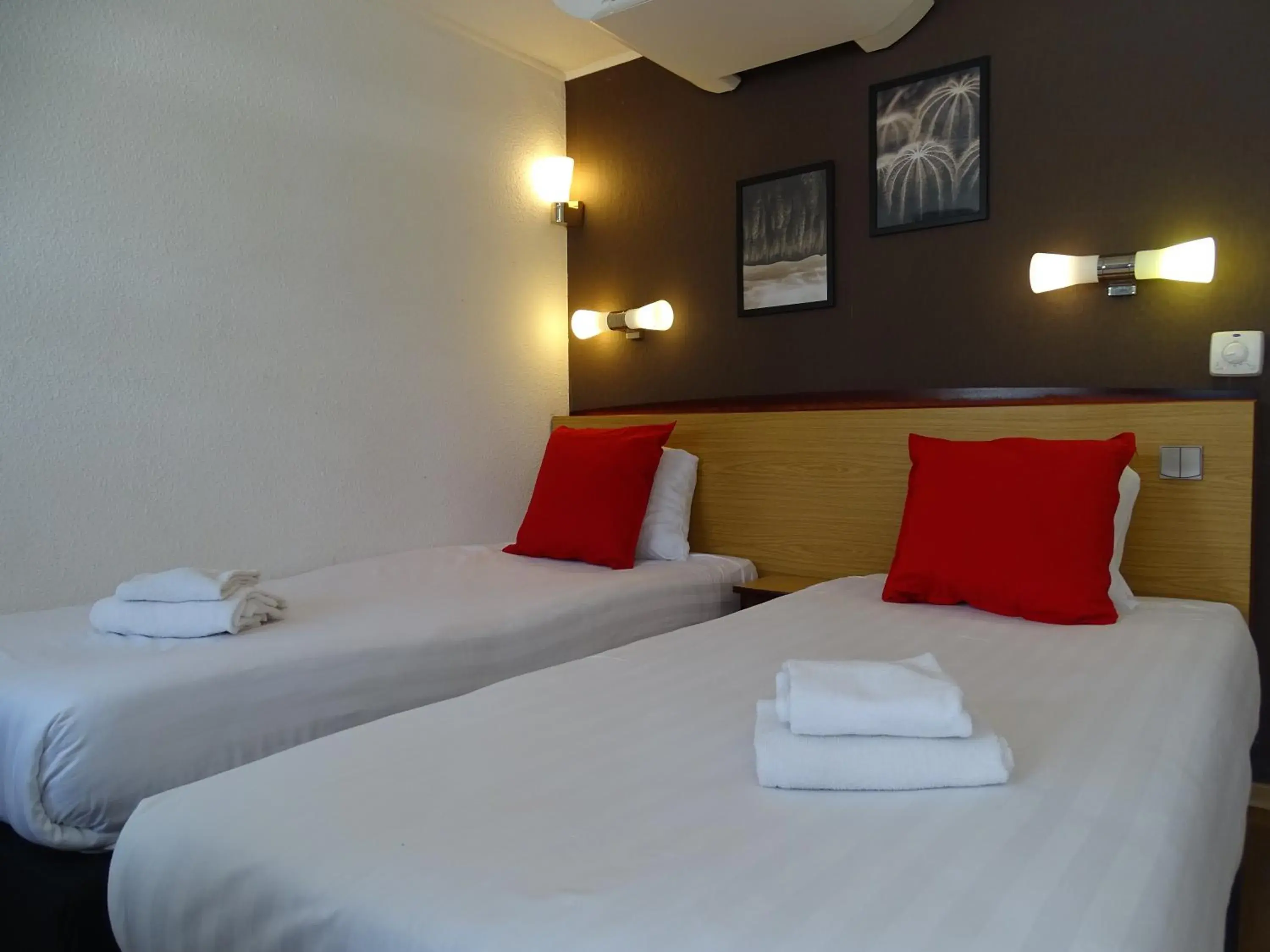 Superior Twin Room in Value Stay Bruges Superior Twin Room in Value Stay Bruges