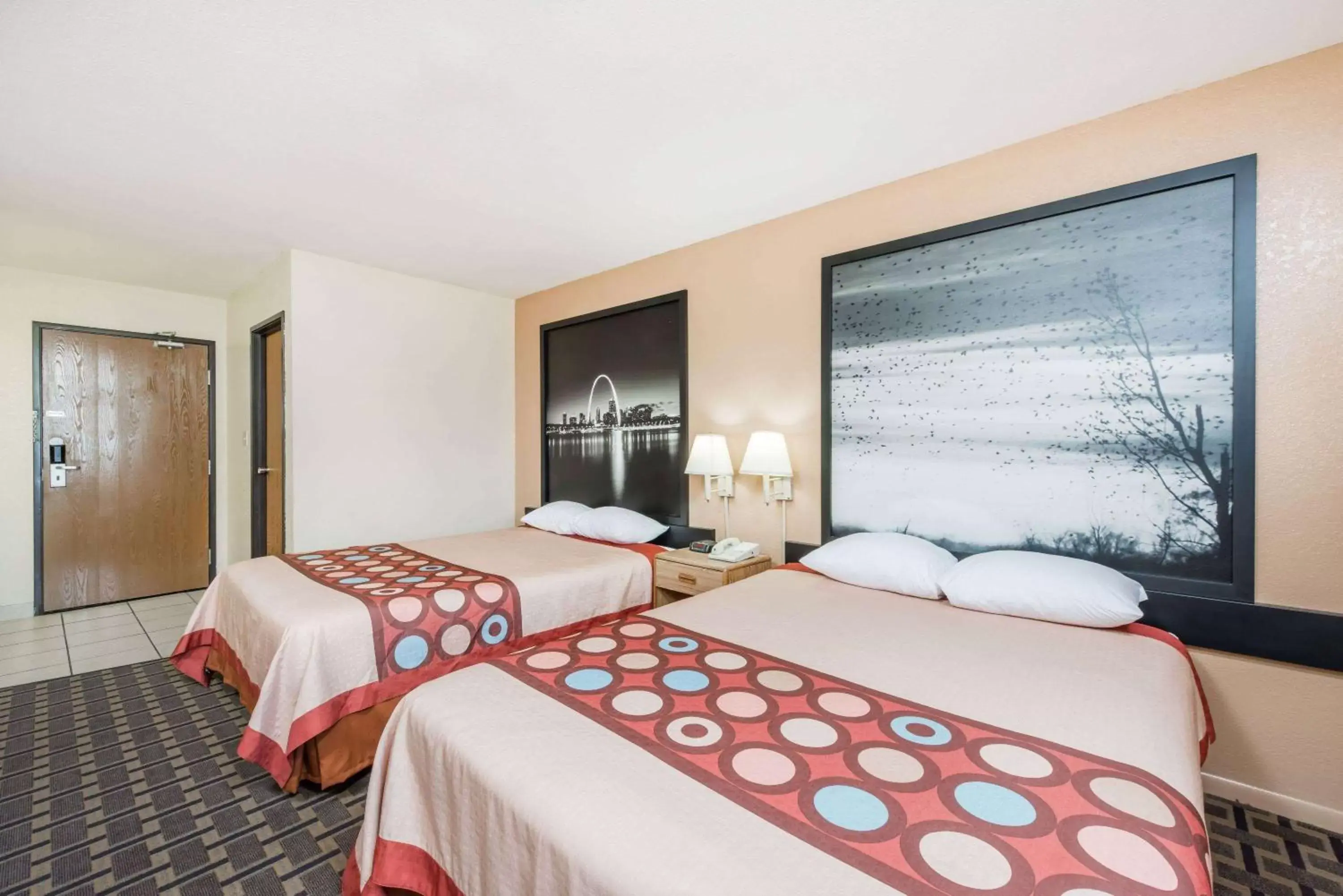 Queen Room with Two Queen Beds - Smoking in Super 8 by Wyndham Lebanon Queen Room with Two Queen Beds - Smoking in Super 8 by Wyndham Lebanon