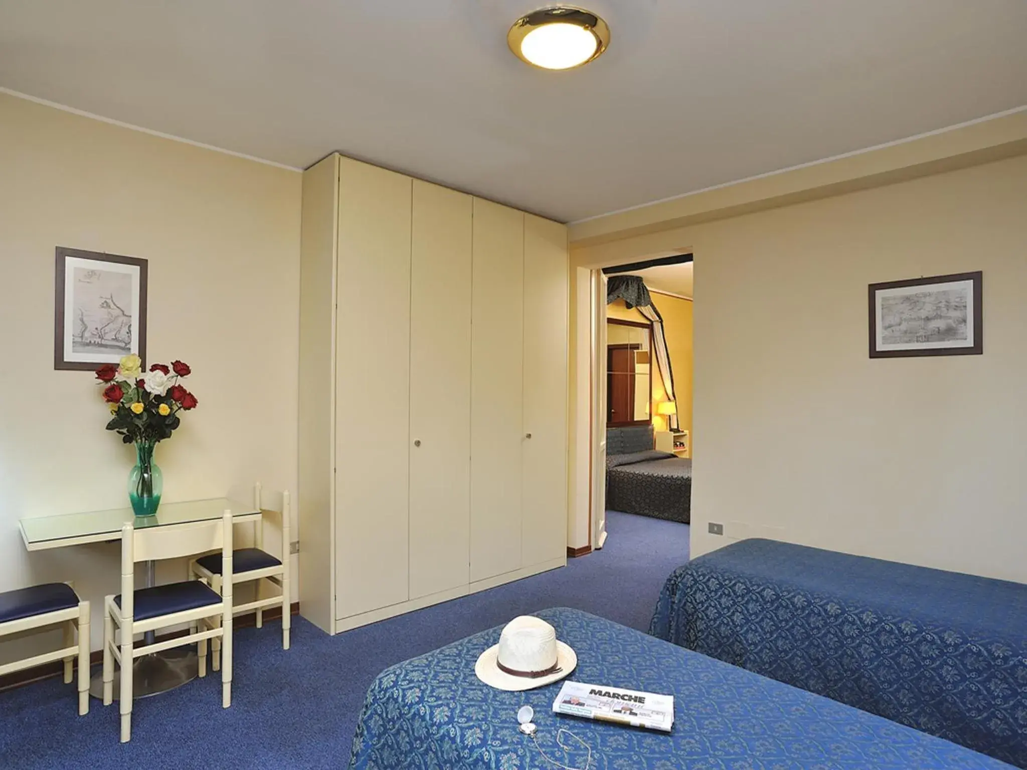 Quadruple Room in Hotel & Residence Dei Duchi Quadruple Room in Hotel & Residence Dei Duchi