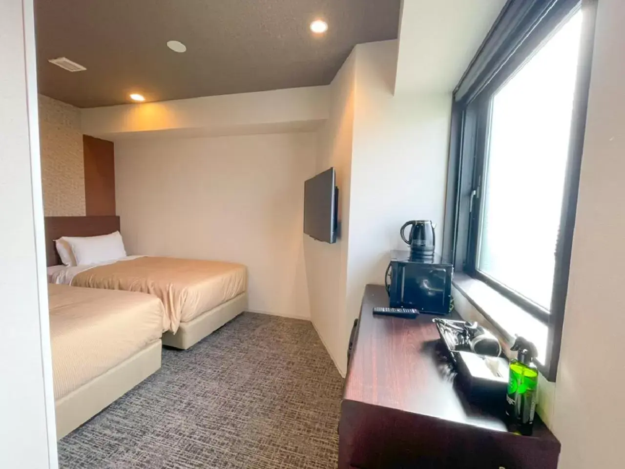 Twin Room - single occupancy - Non-Smoking in HOTEL LiVEMAX BUDGET Nagoya Shinkansen-guchi Twin Room - single occupancy - Non-Smoking in HOTEL LiVEMAX BUDGET Nagoya Shinkansen-guchi