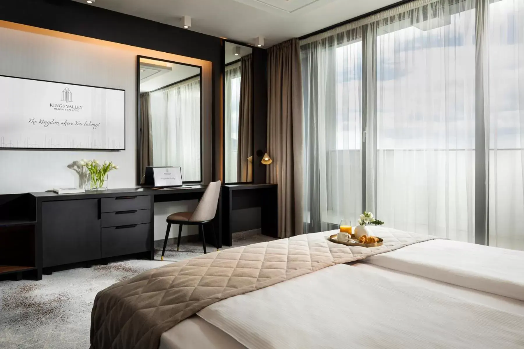 One-Bedroom Suite - single occupancy in Kings' Valley Medical & Spa Hotel One-Bedroom Suite - single occupancy in Kings' Valley Medical & Spa Hotel