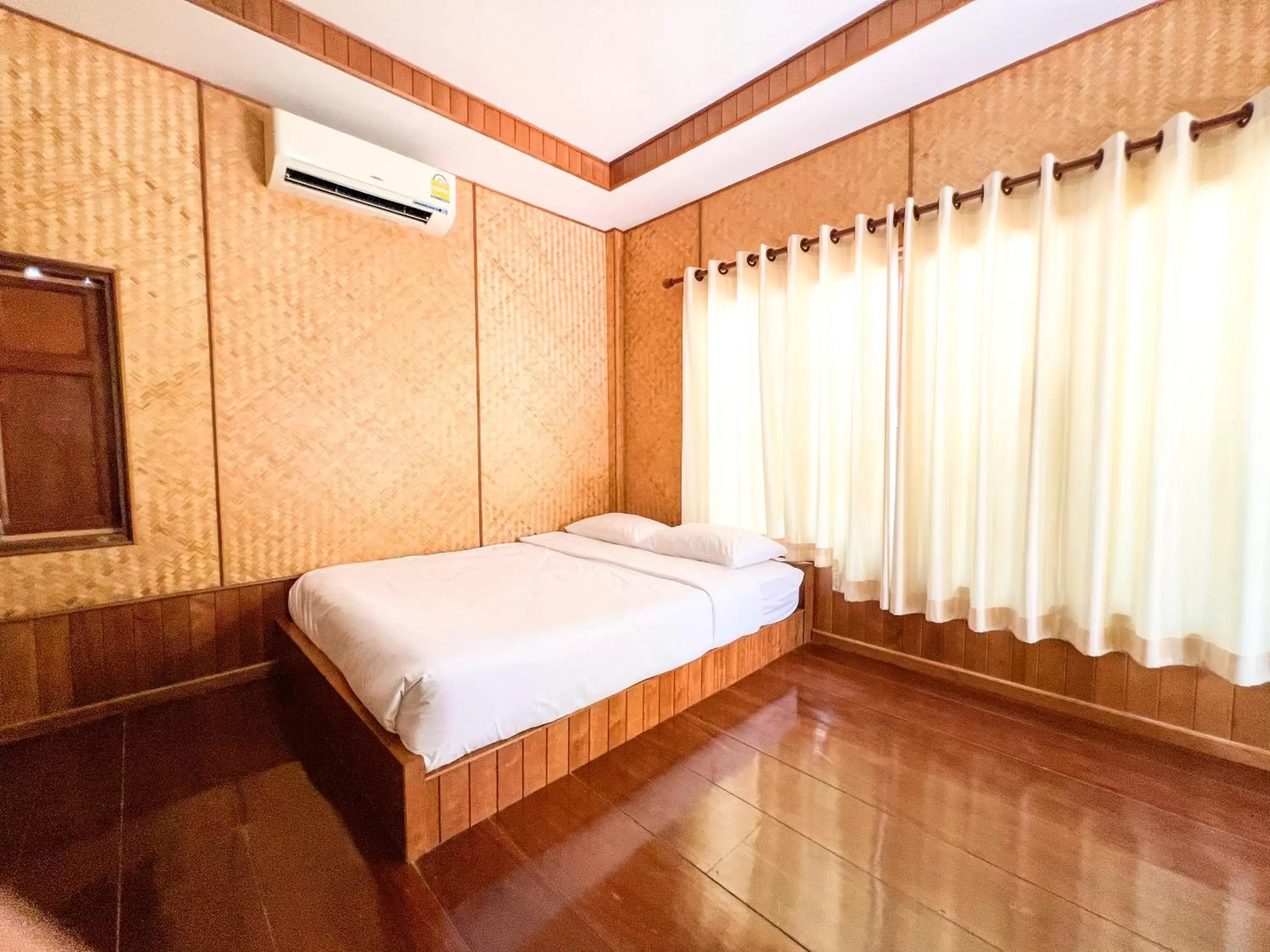 One-Bedroom Cottage in Baan Siriporn Resort - โรงแรมบ้านศิริพร รีสอร์ท One-Bedroom Cottage in Baan Siriporn Resort - โรงแรมบ้านศิริพร รีสอร์ท
