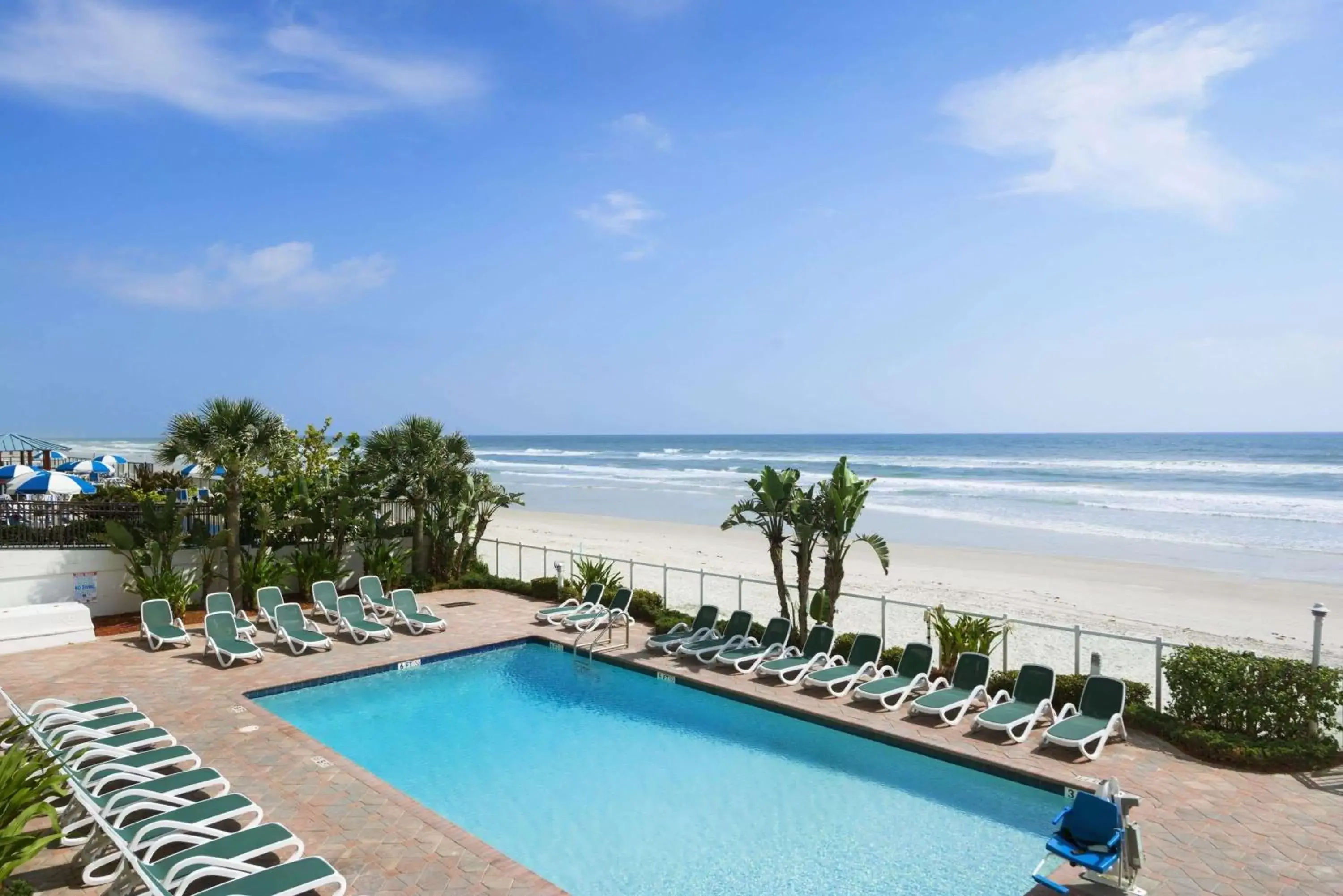 Days Inn by Wyndham Daytona Oceanfront Days Inn by Wyndham Daytona Oceanfront