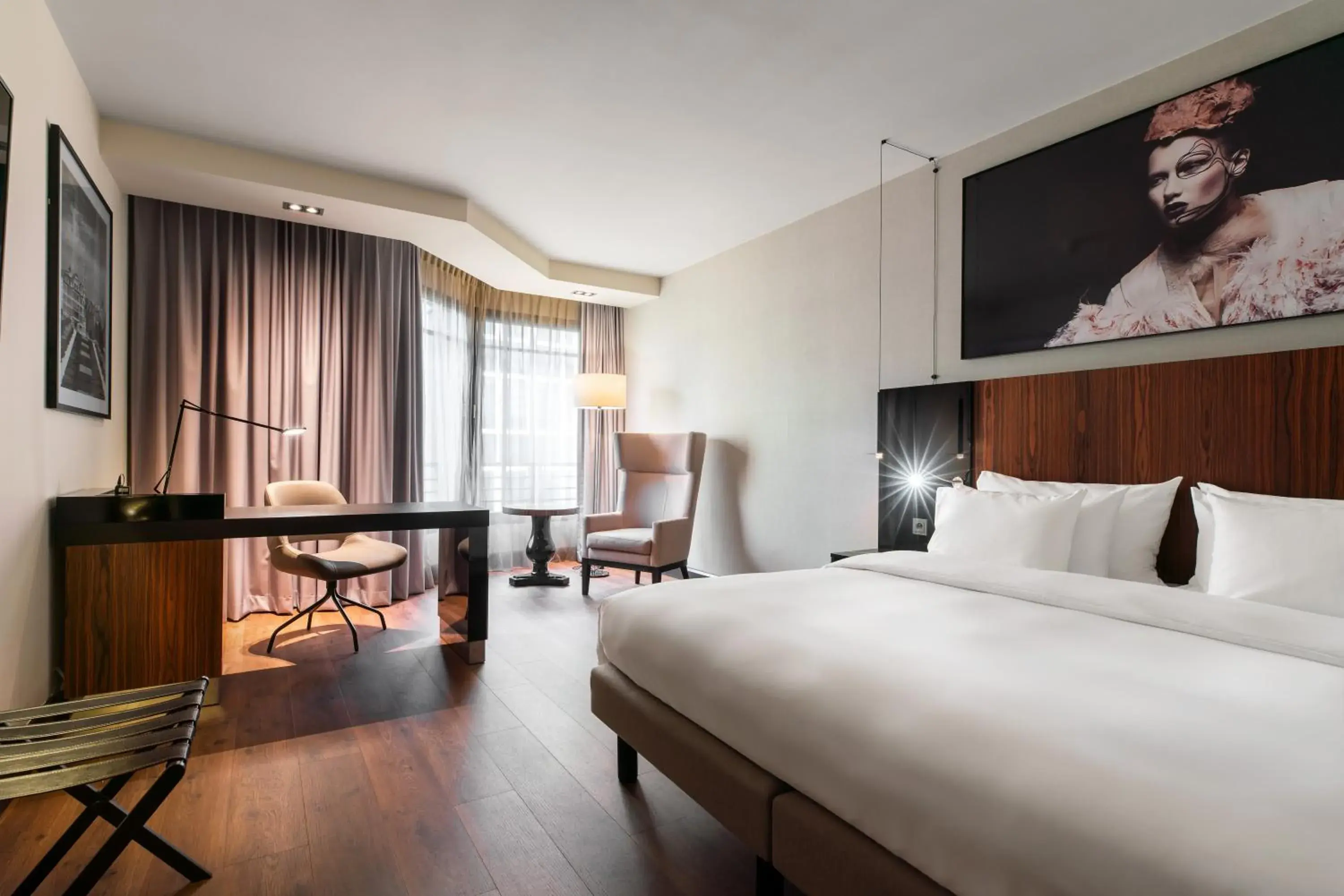 Collection Premium Room in Radisson Collection Grand Place Brussels Collection Premium Room in Radisson Collection Grand Place Brussels