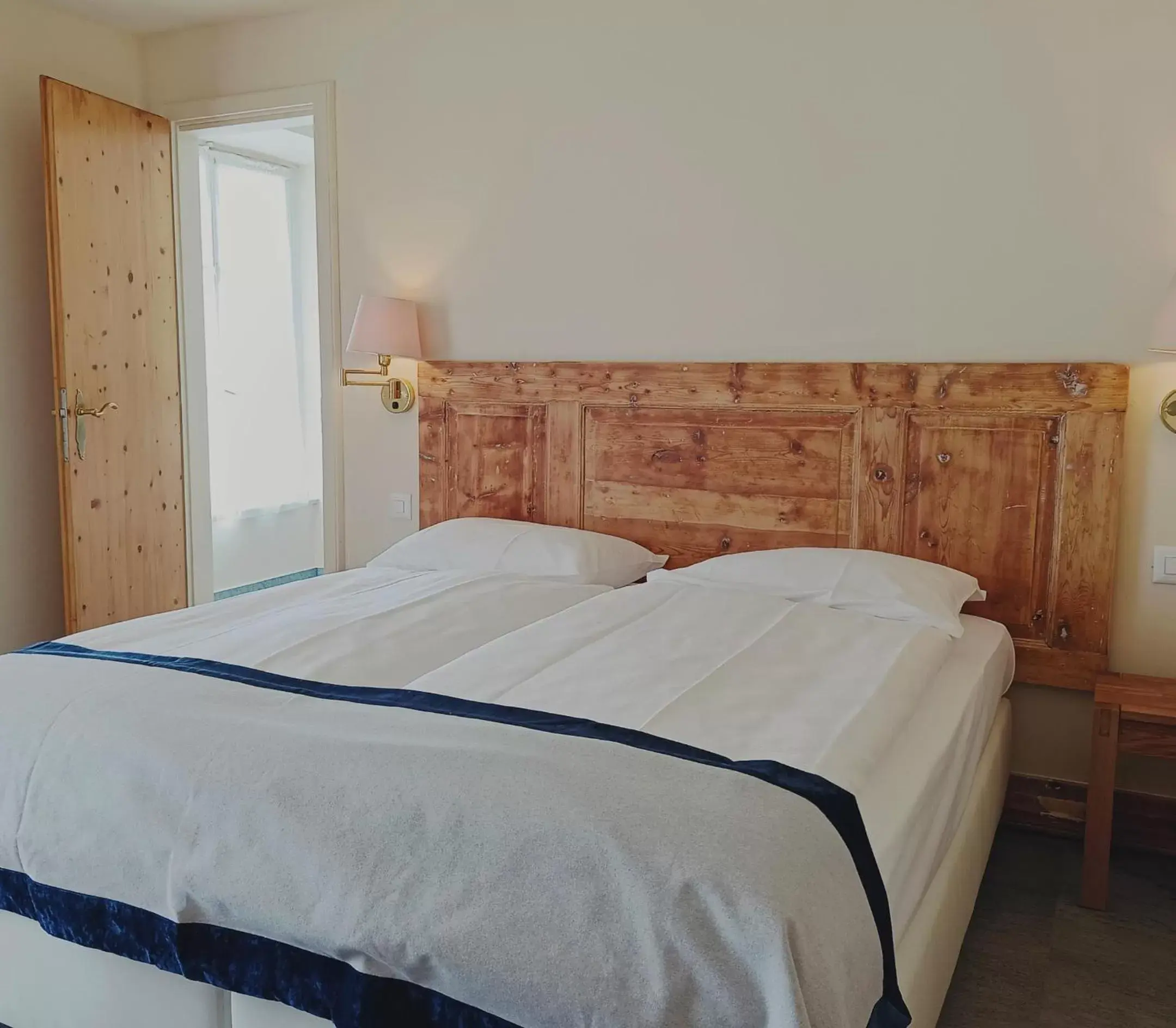 Executive Suite in Hotel Bernina 1865 by Kleos Group Collection Executive Suite in Hotel Bernina 1865 by Kleos Group Collection