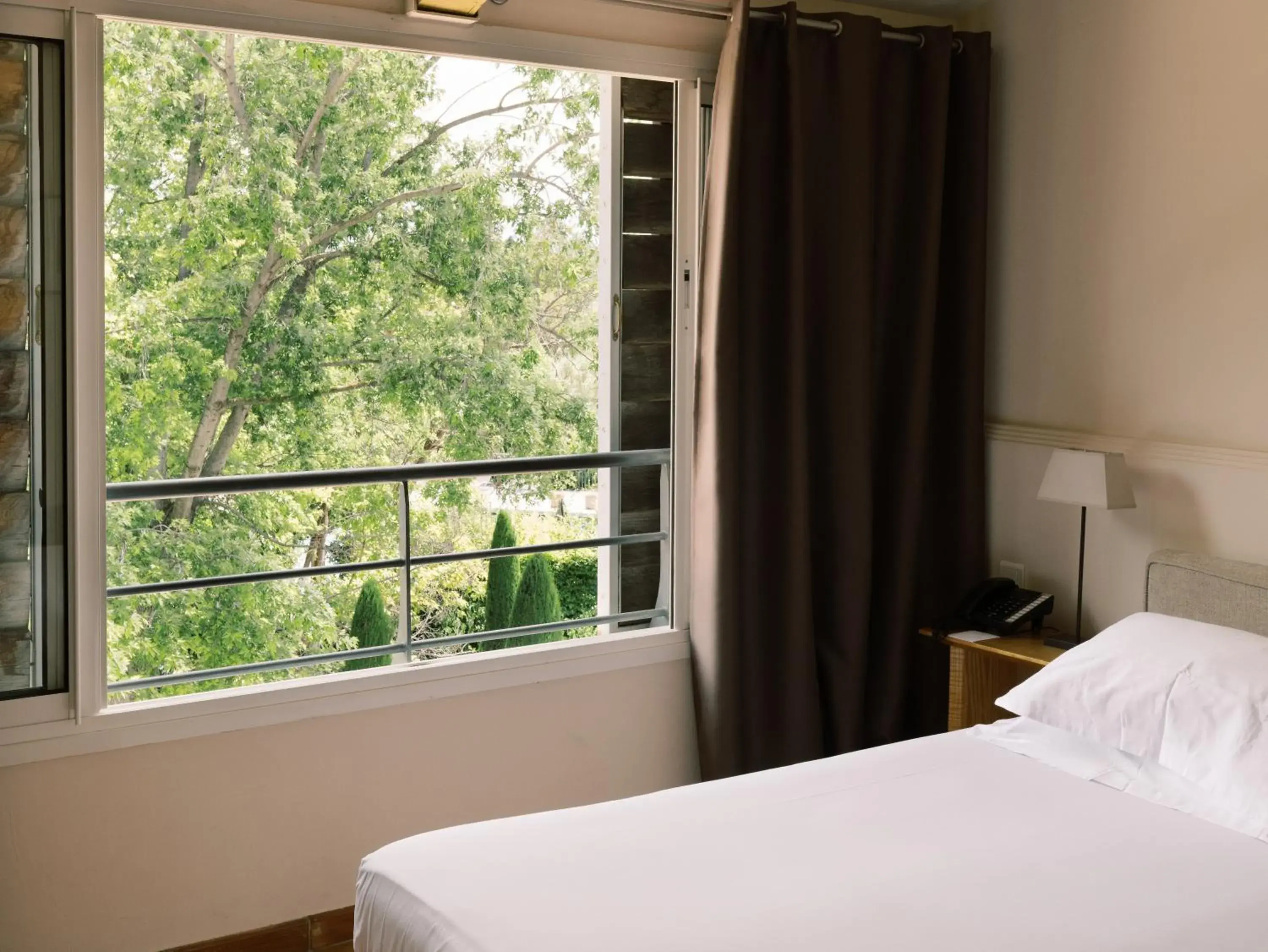 Standard Room in Hôtel de l'Image Standard Room in Hôtel de l'Image