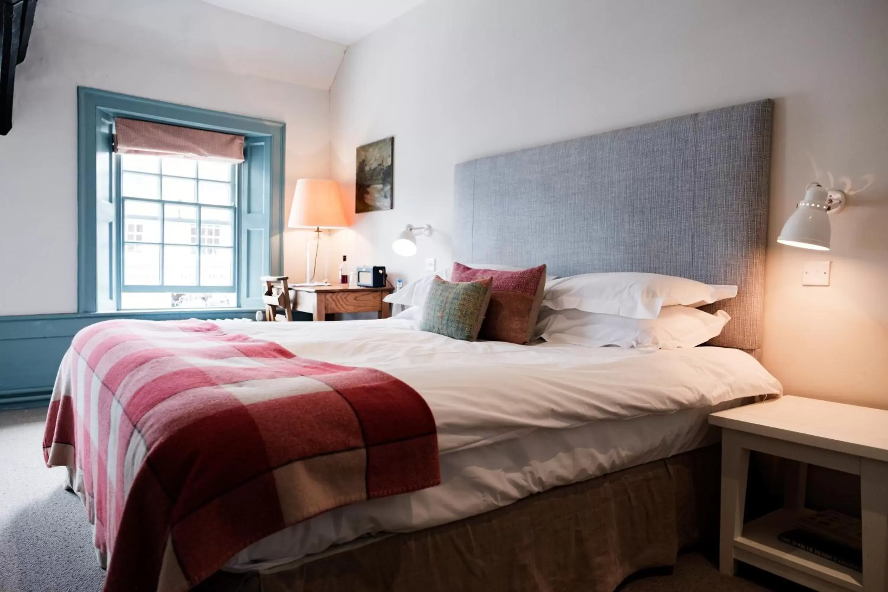 Bel and The Dragon-Odiham Bel and The Dragon-Odiham