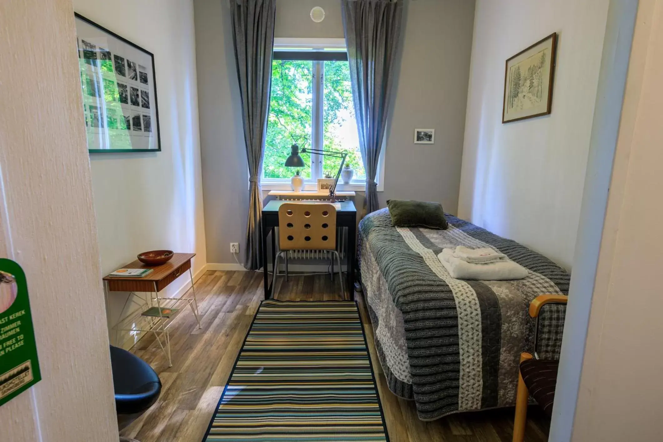 Standard Single Room with Shared Bathroom in Brukshotellet Skinnsberg Standard Single Room with Shared Bathroom in Brukshotellet Skinnsberg