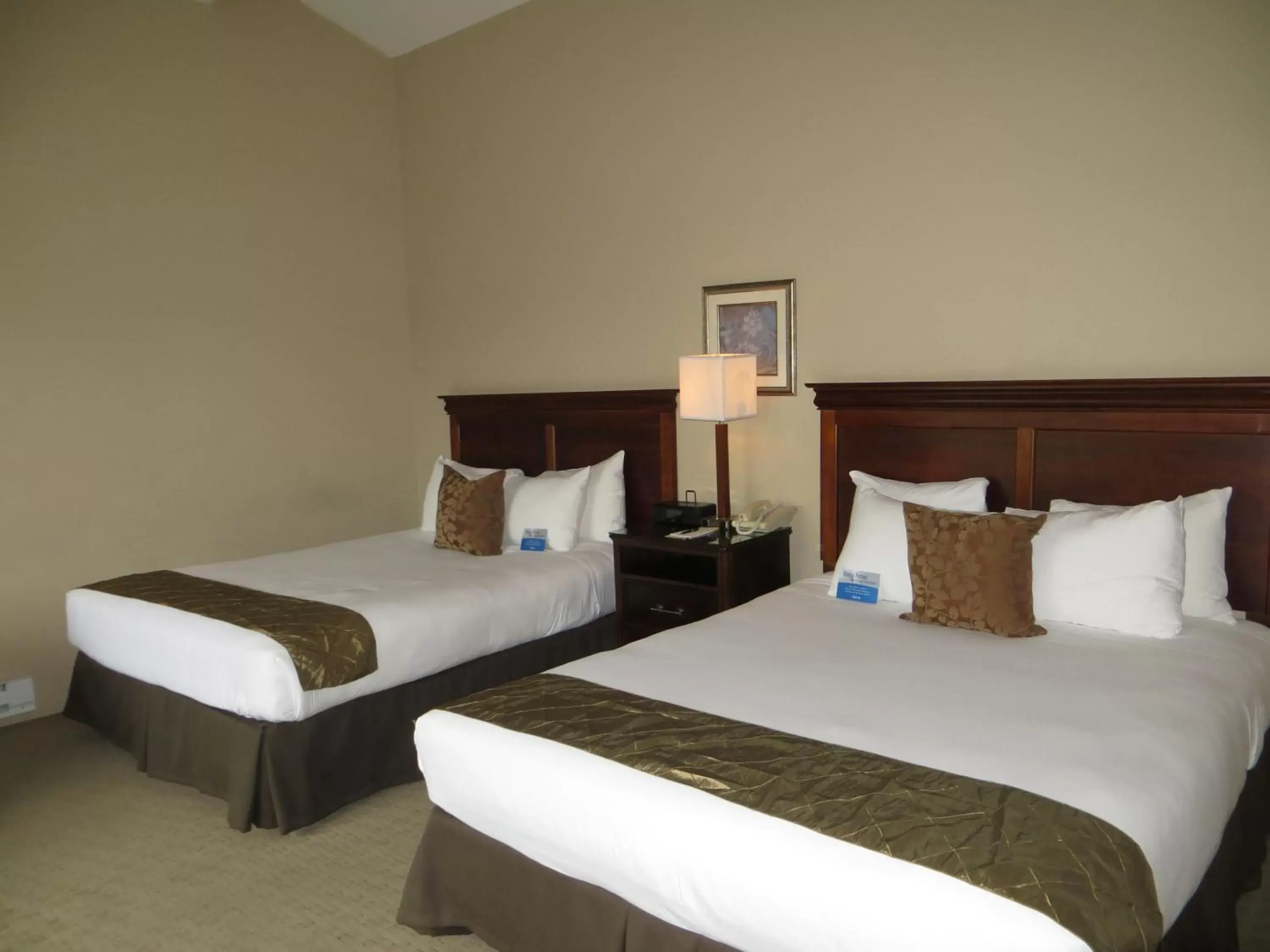 Queen Room with Two Queen Beds in Adobe Inn Queen Room with Two Queen Beds in Adobe Inn