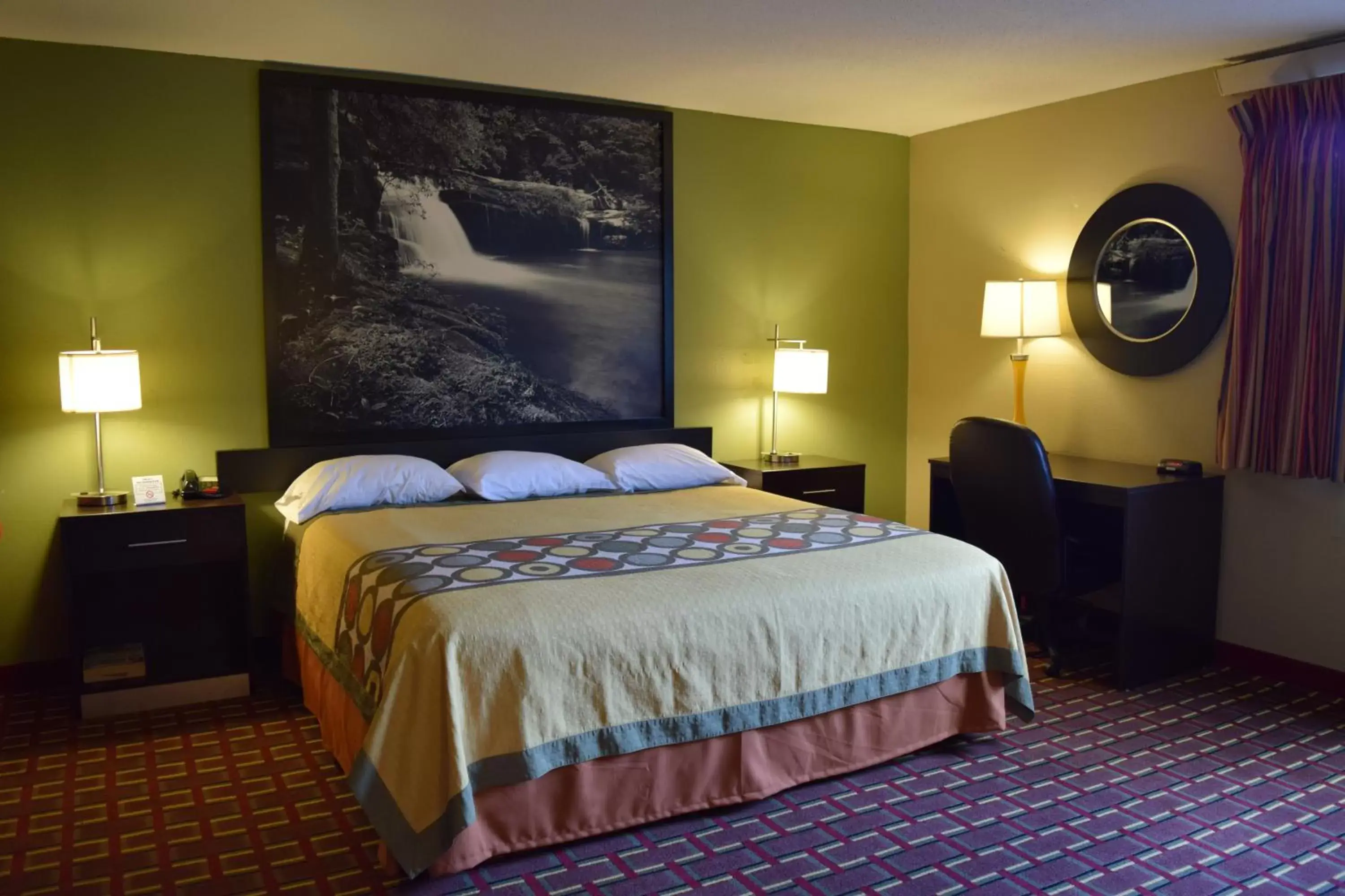 King Studio Suite - Non-Smoking in Super 8 by Wyndham Homewood Birmingham Area King Studio Suite - Non-Smoking in Super 8 by Wyndham Homewood Birmingham Area