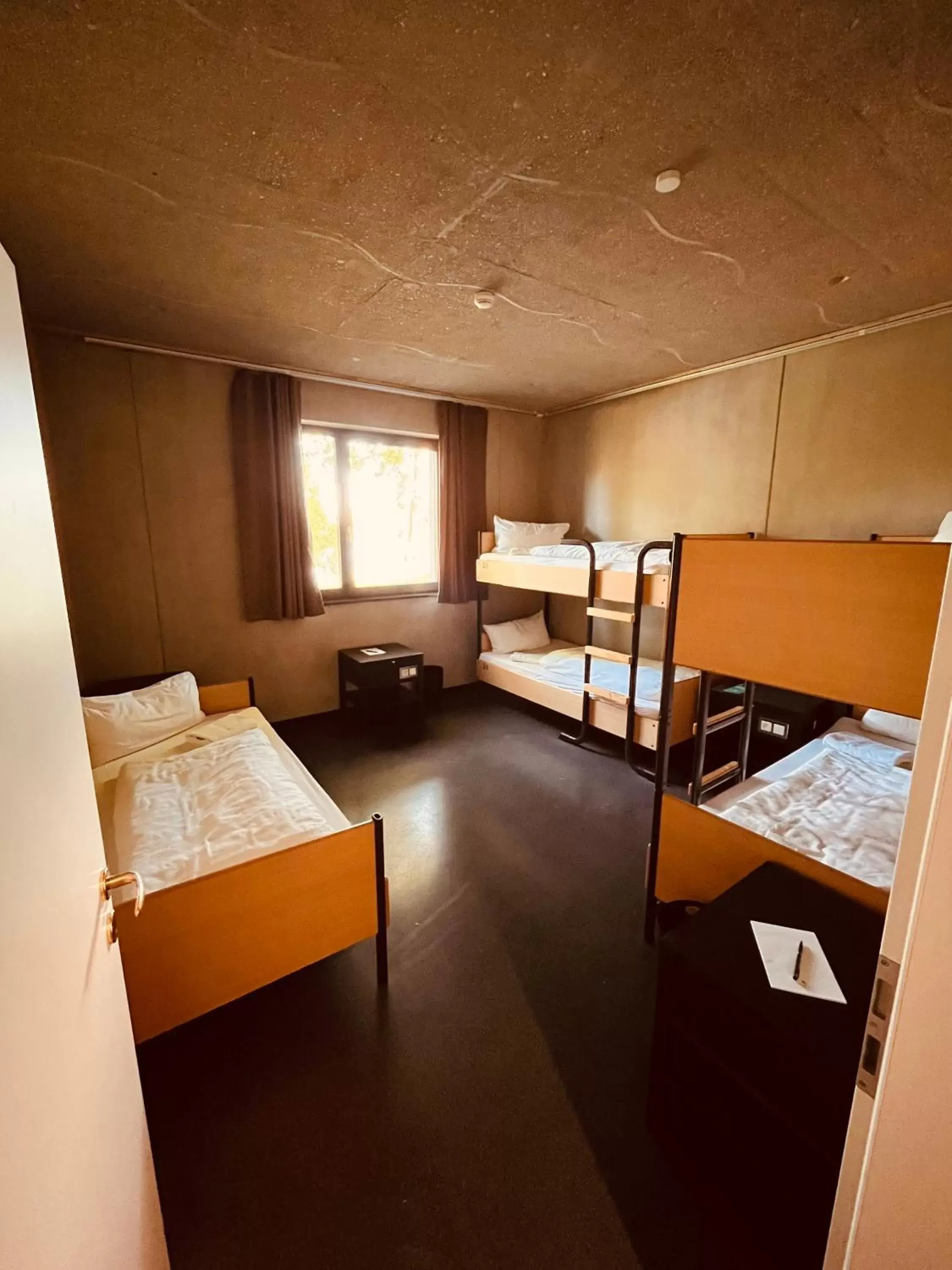 Apartment With Shared Bathroom in Zweirad Hotel Lenne Apartment With Shared Bathroom in Zweirad Hotel Lenne