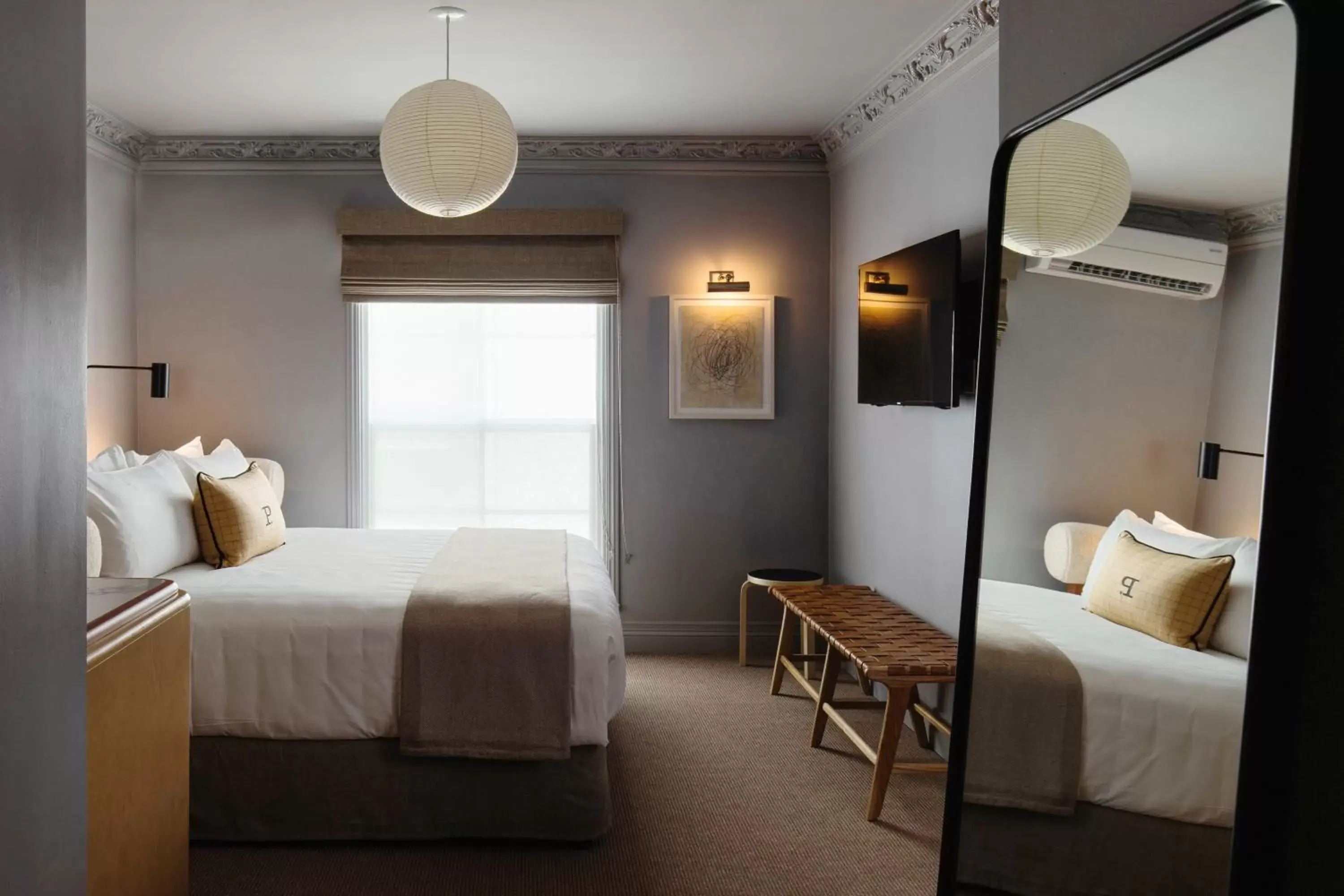 King Room in Palihotel Westwood Village - West Beverly Hills King Room in Palihotel Westwood Village - West Beverly Hills