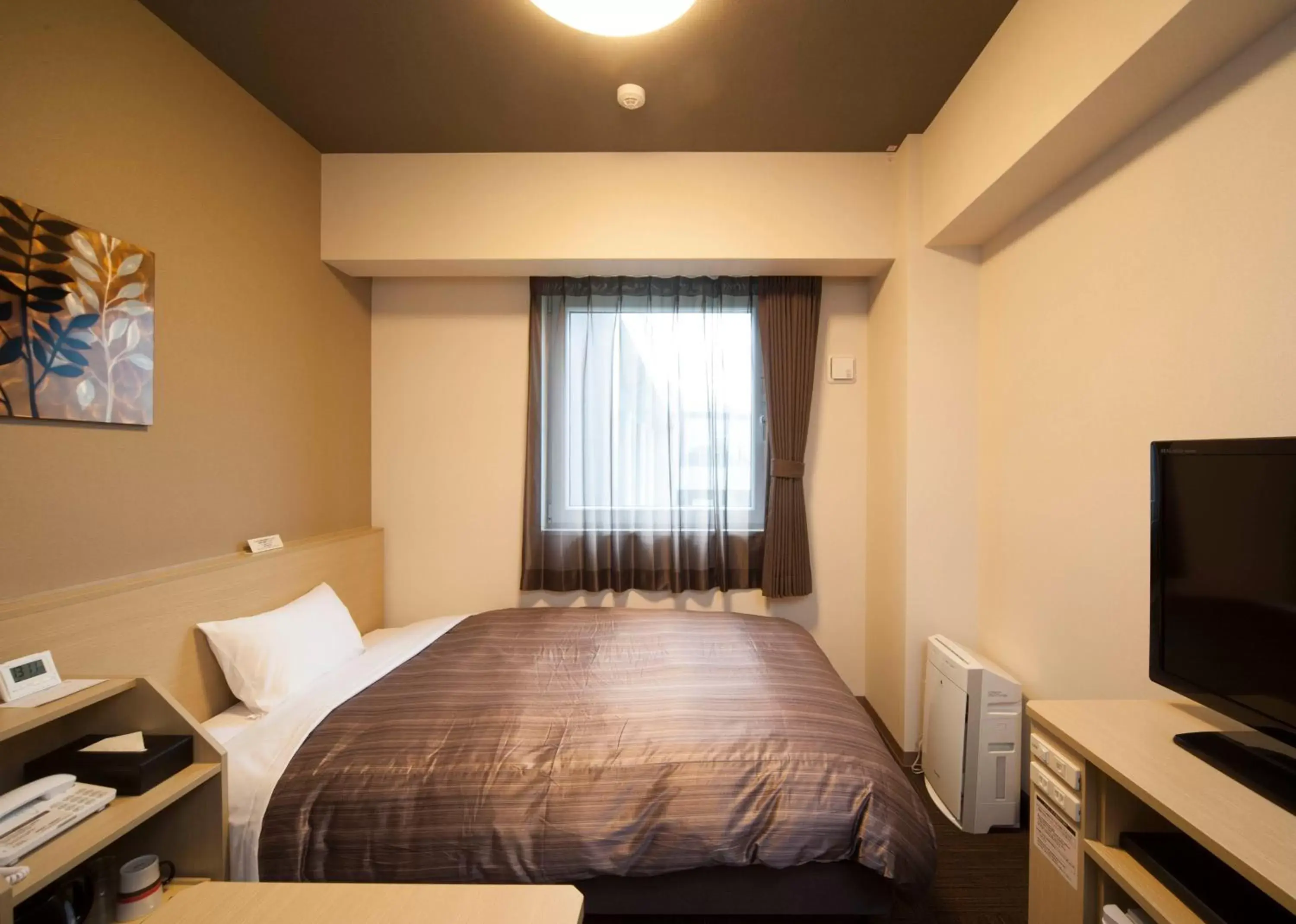 Comfort Single Room - single occupancy - Non-Smoking in Hotel Route Inn Ono Comfort Single Room - single occupancy - Non-Smoking in Hotel Route Inn Ono