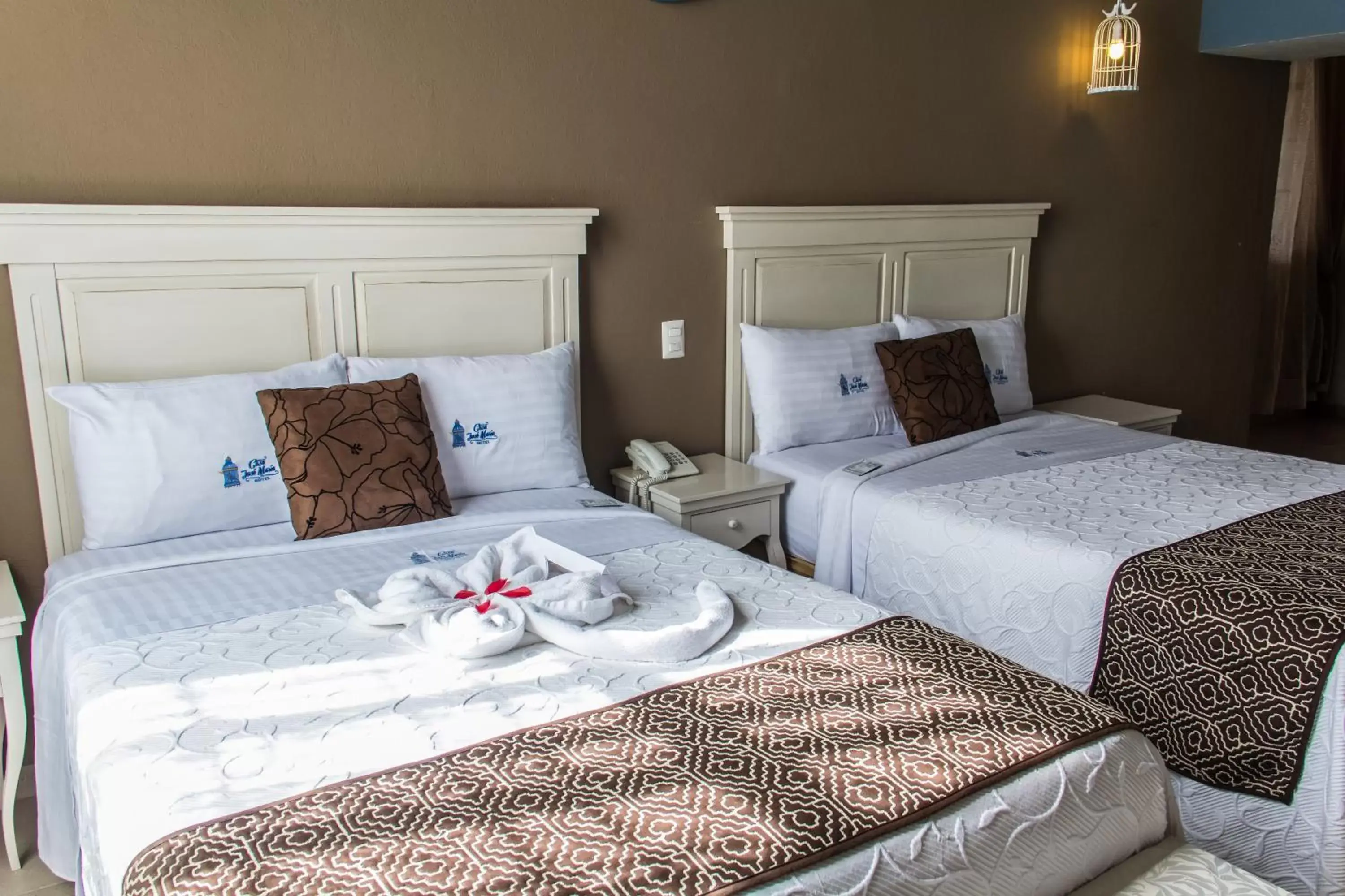 Deluxe Twin Room in Casa Jose Maria Deluxe Twin Room in Casa Jose Maria