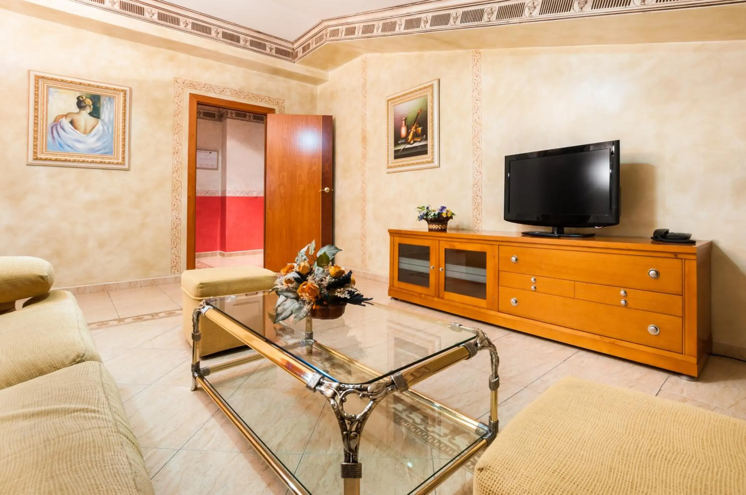 Special Offer-Suite in Carlos I Toledo Special Offer-Suite in Carlos I Toledo