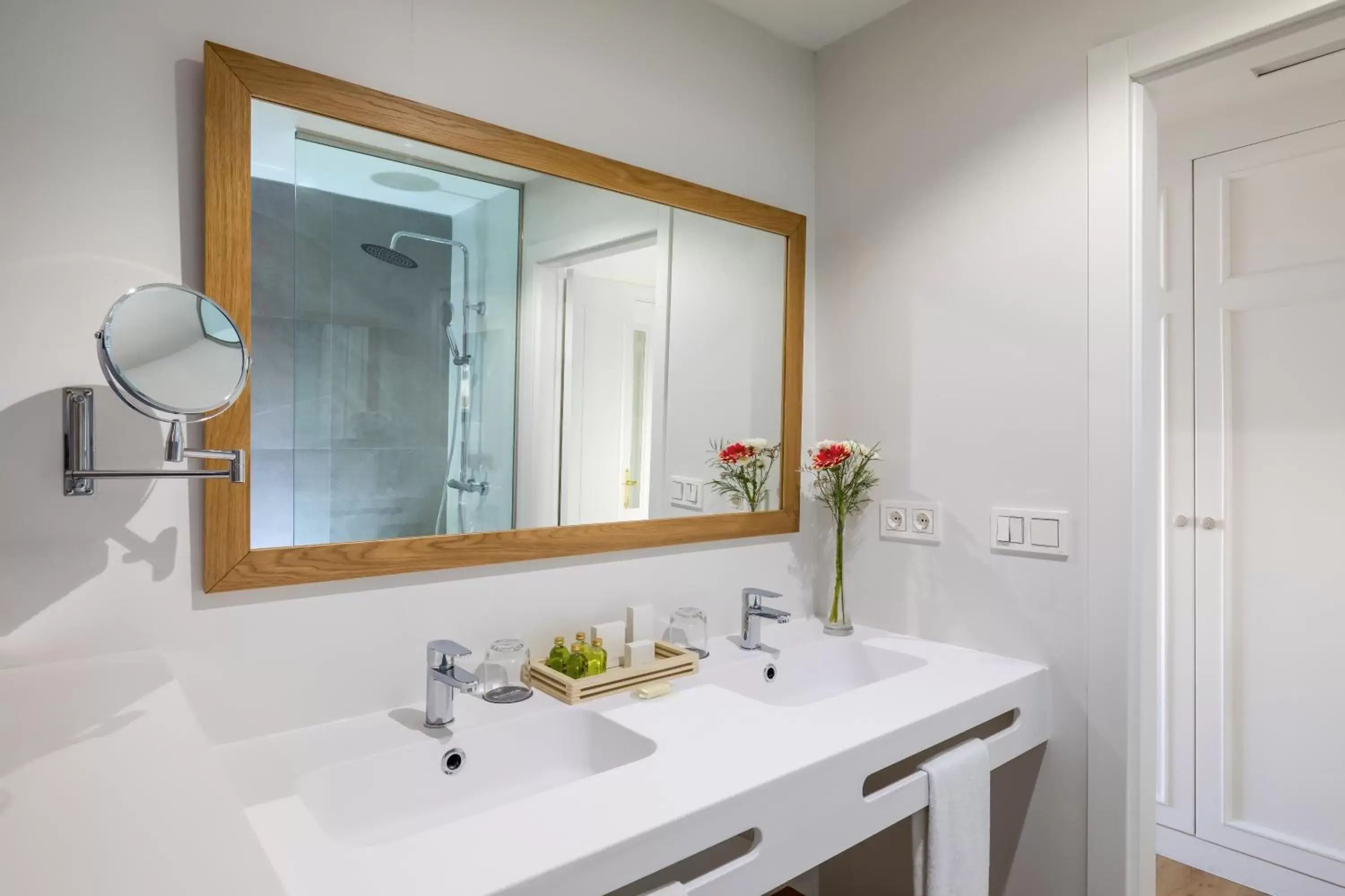 Double Room with Pool View in Barceló Corralejo Bay - Adults Only Double Room with Pool View in Barceló Corralejo Bay - Adults Only