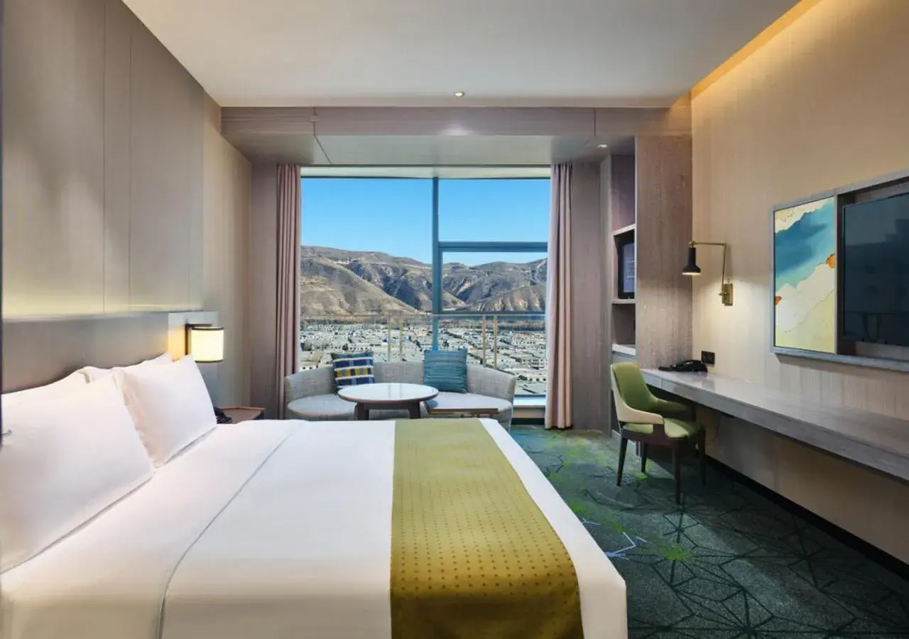 Standard Room in Holiday Inn Xining Hot-Spring by IHG Standard Room in Holiday Inn Xining Hot-Spring by IHG