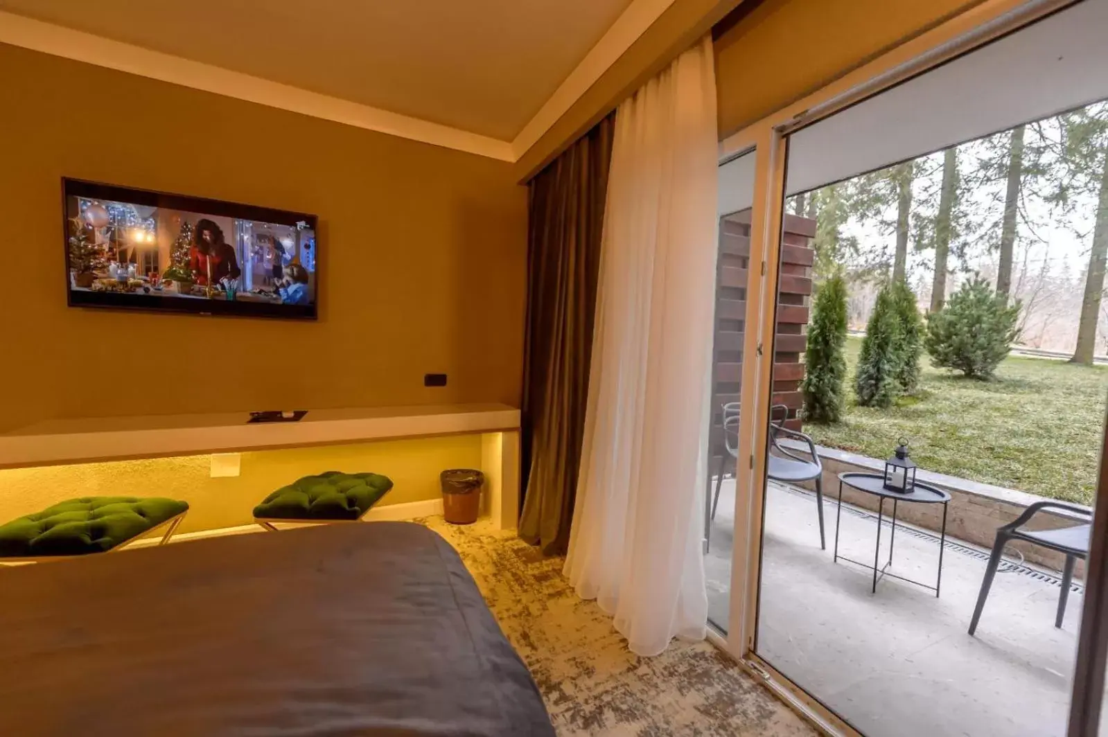 Double Room with Terrace in Elexus Predeal Double Room with Terrace in Elexus Predeal