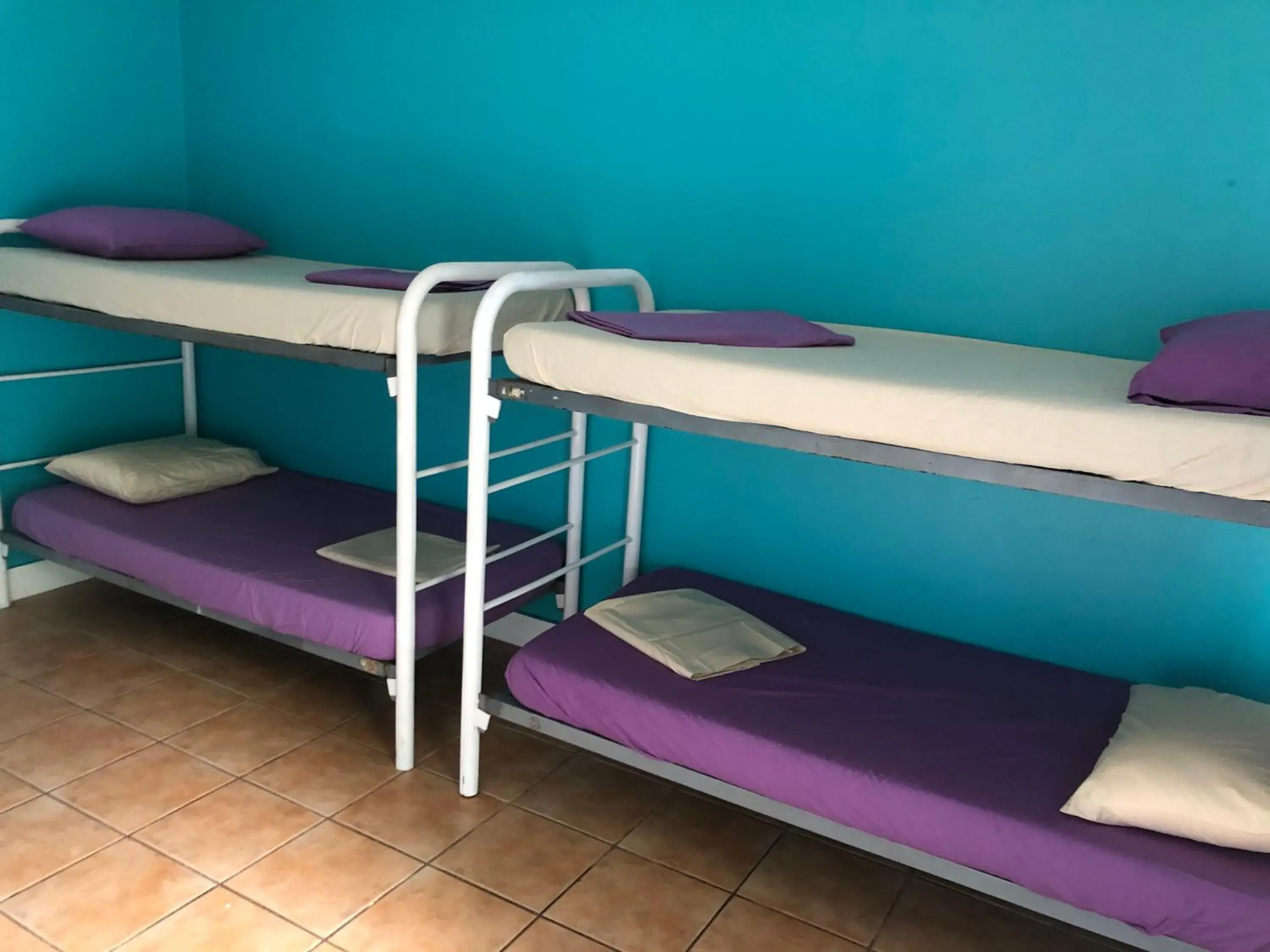 Bed in 6-Bed Mixed Dormitory Room in Darwin Hostel Bed in 6-Bed Mixed Dormitory Room in Darwin Hostel