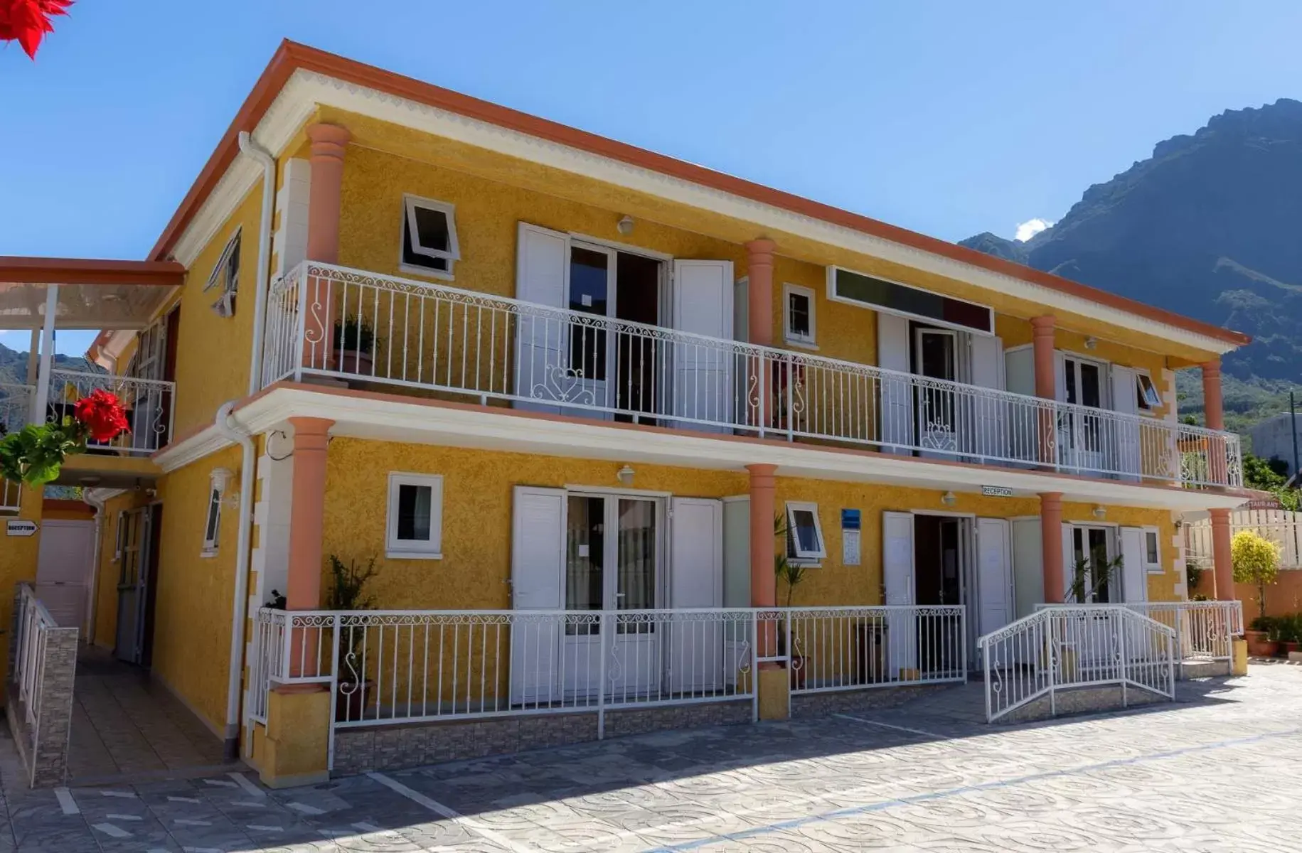 Otroiza Hotel Otroiza Hotel