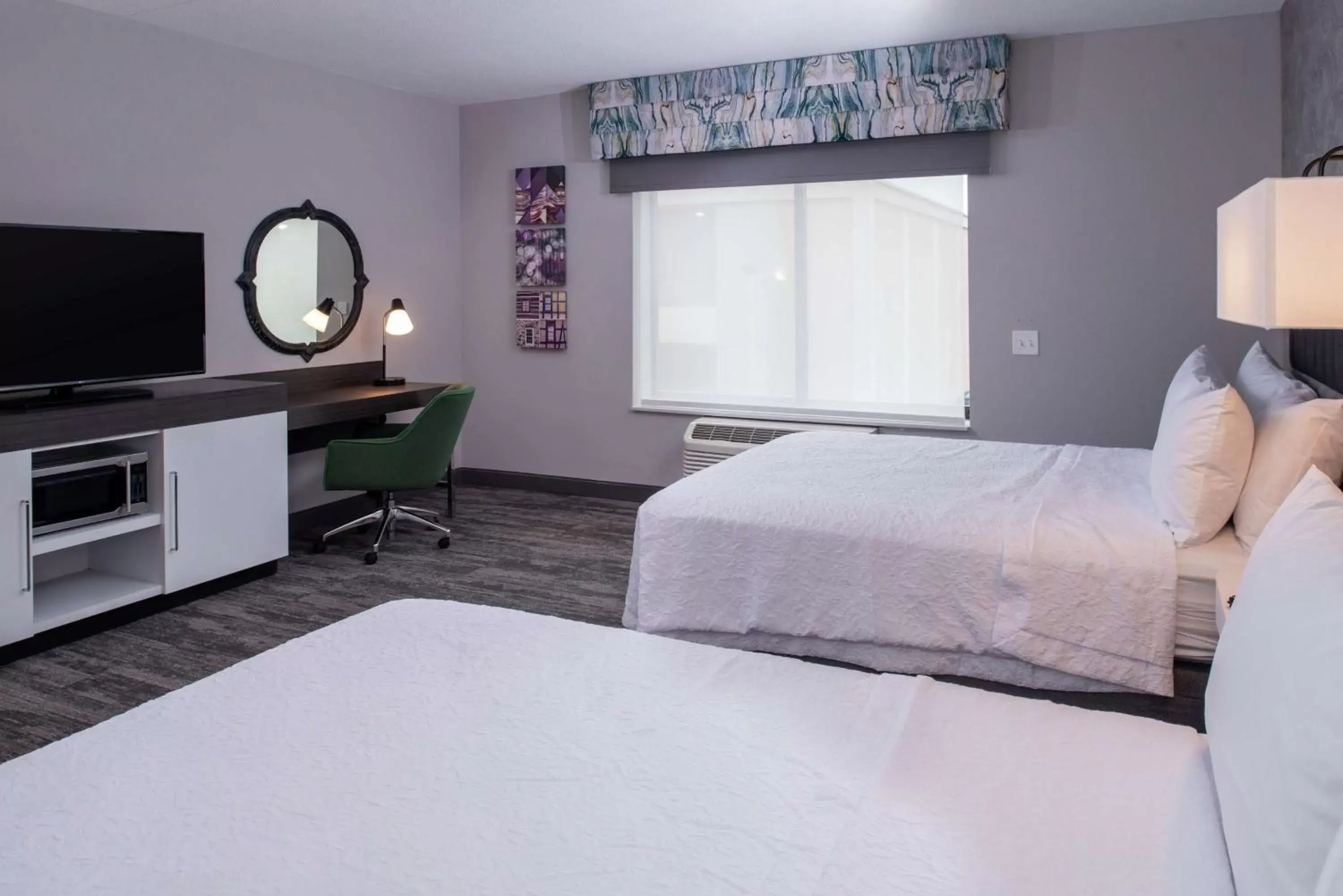 Queen Room with Bath Tub - Mobility Access/Non-Smoking in Hampton Inn & Suites Winston-Salem Downtown Queen Room with Bath Tub - Mobility Access/Non-Smoking in Hampton Inn & Suites Winston-Salem Downtown