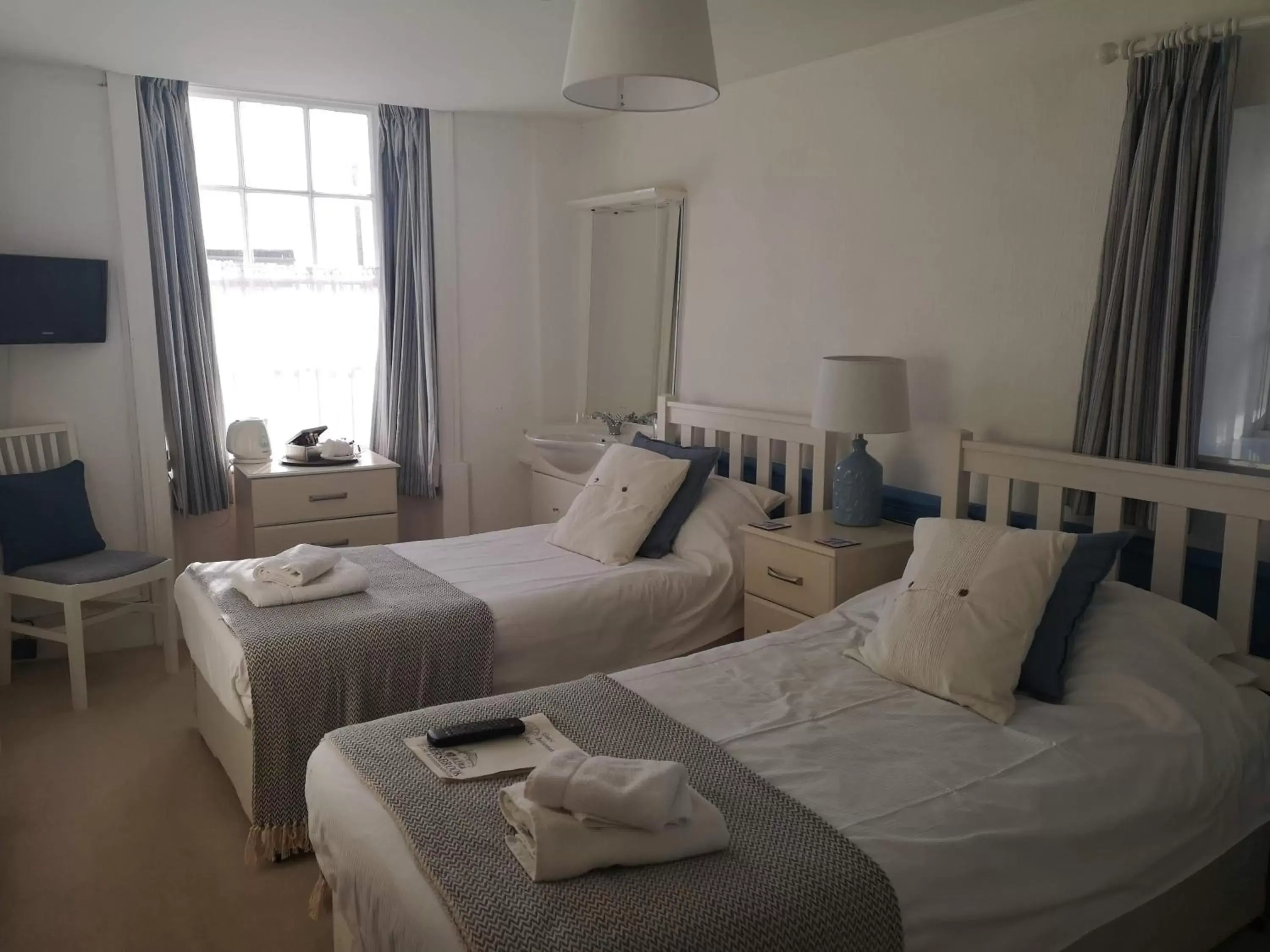 Small Twin Room in Kersbrook Guest Accommodation Small Twin Room in Kersbrook Guest Accommodation