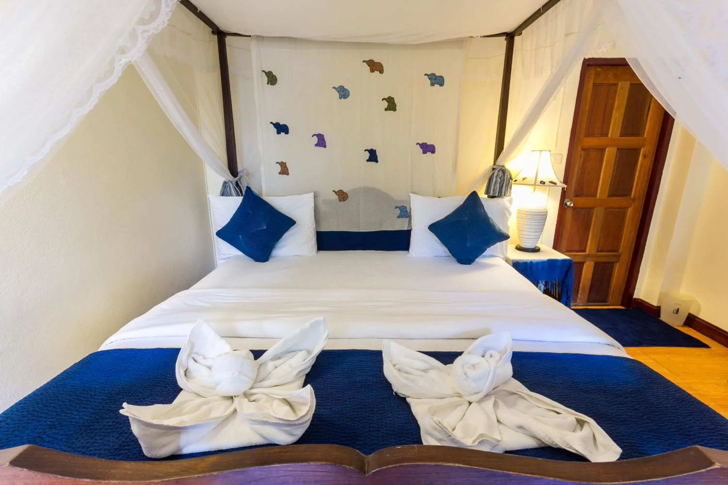 Standard Double Room in Changmoi House (Little Village) Standard Double Room in Changmoi House (Little Village)