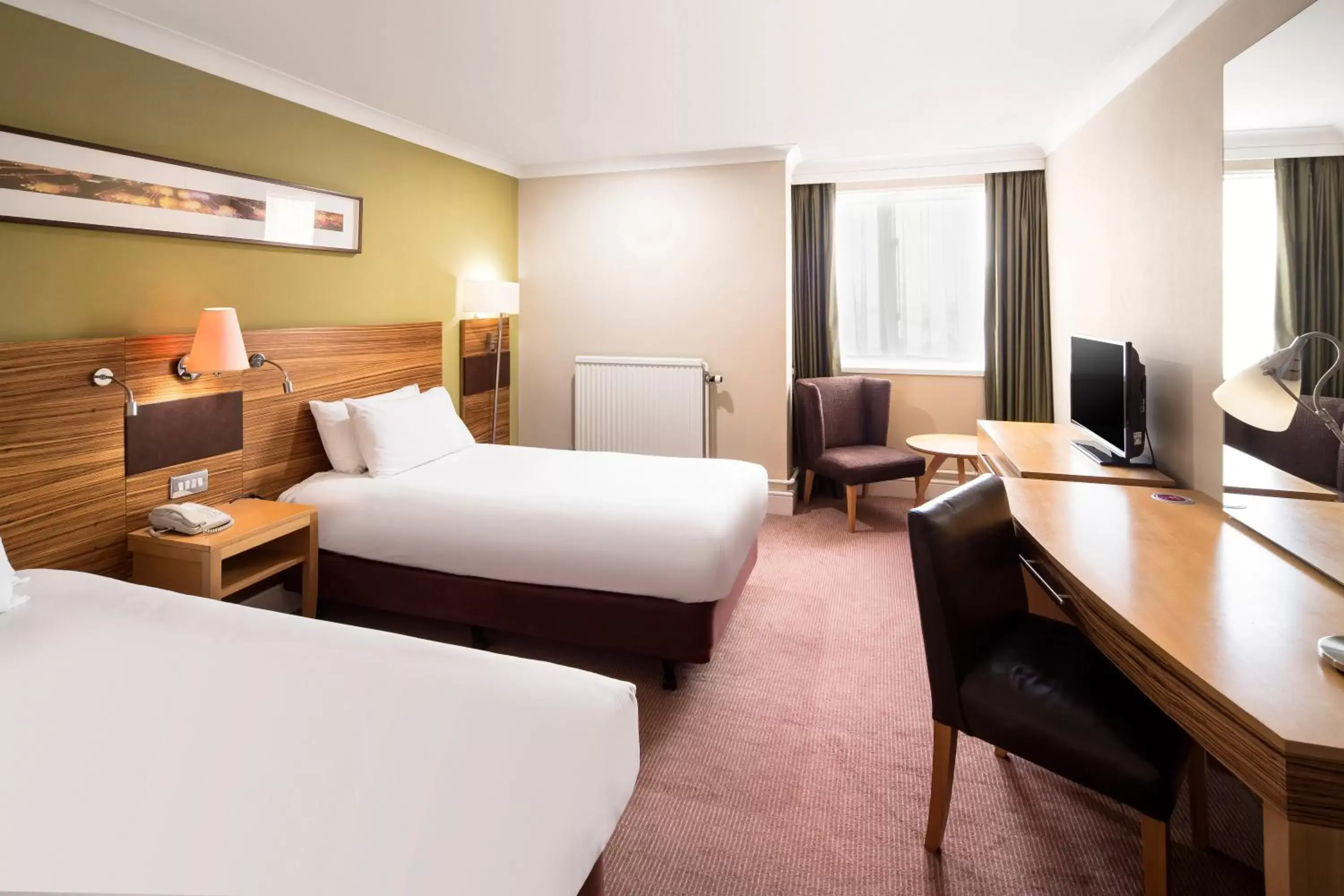 Standard Room in Crowne Plaza Chester by IHG Standard Room in Crowne Plaza Chester by IHG