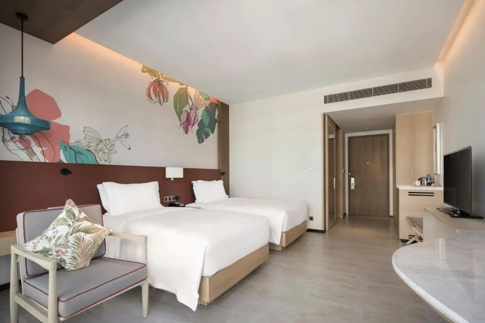 Twin Guestroom with View and Balcony in Hilton Garden Inn Sanya Twin Guestroom with View and Balcony in Hilton Garden Inn Sanya