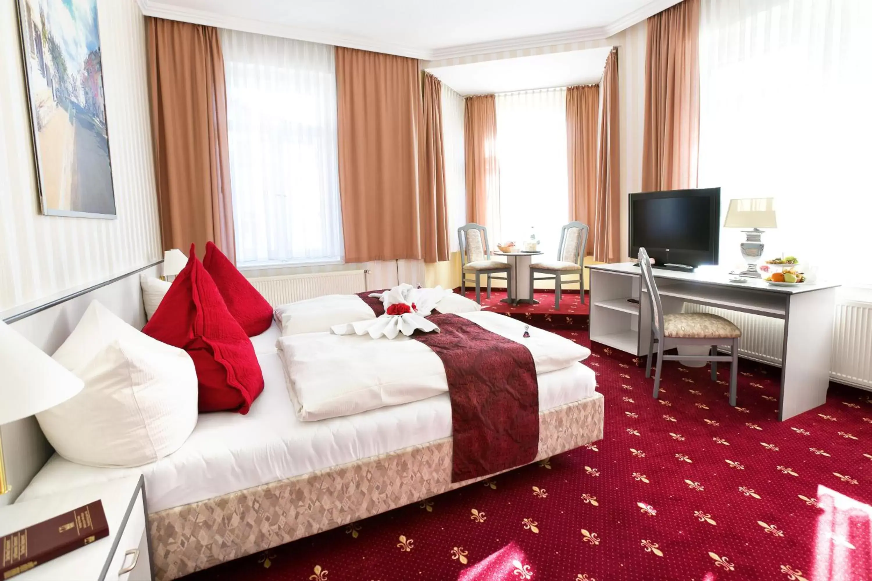 Deluxe Double Room - single occupancy in Parkhotel Meerane Deluxe Double Room - single occupancy in Parkhotel Meerane