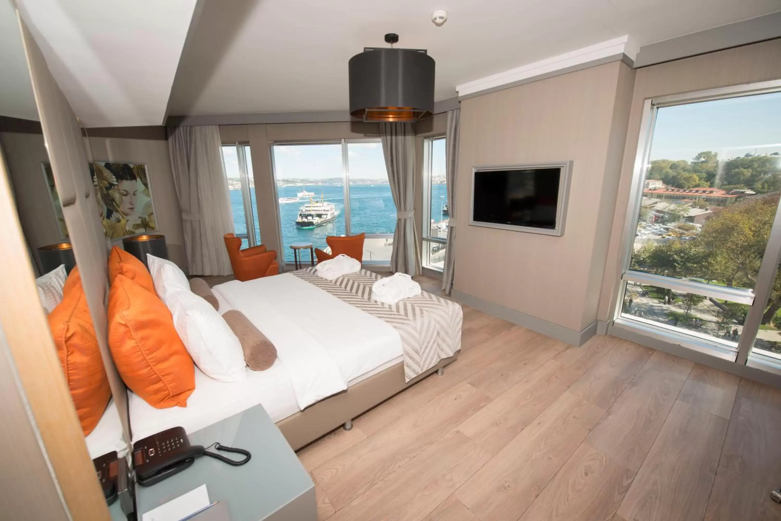 Queen Suite with Sea View in Manesol Old City Bosphorus Queen Suite with Sea View in Manesol Old City Bosphorus